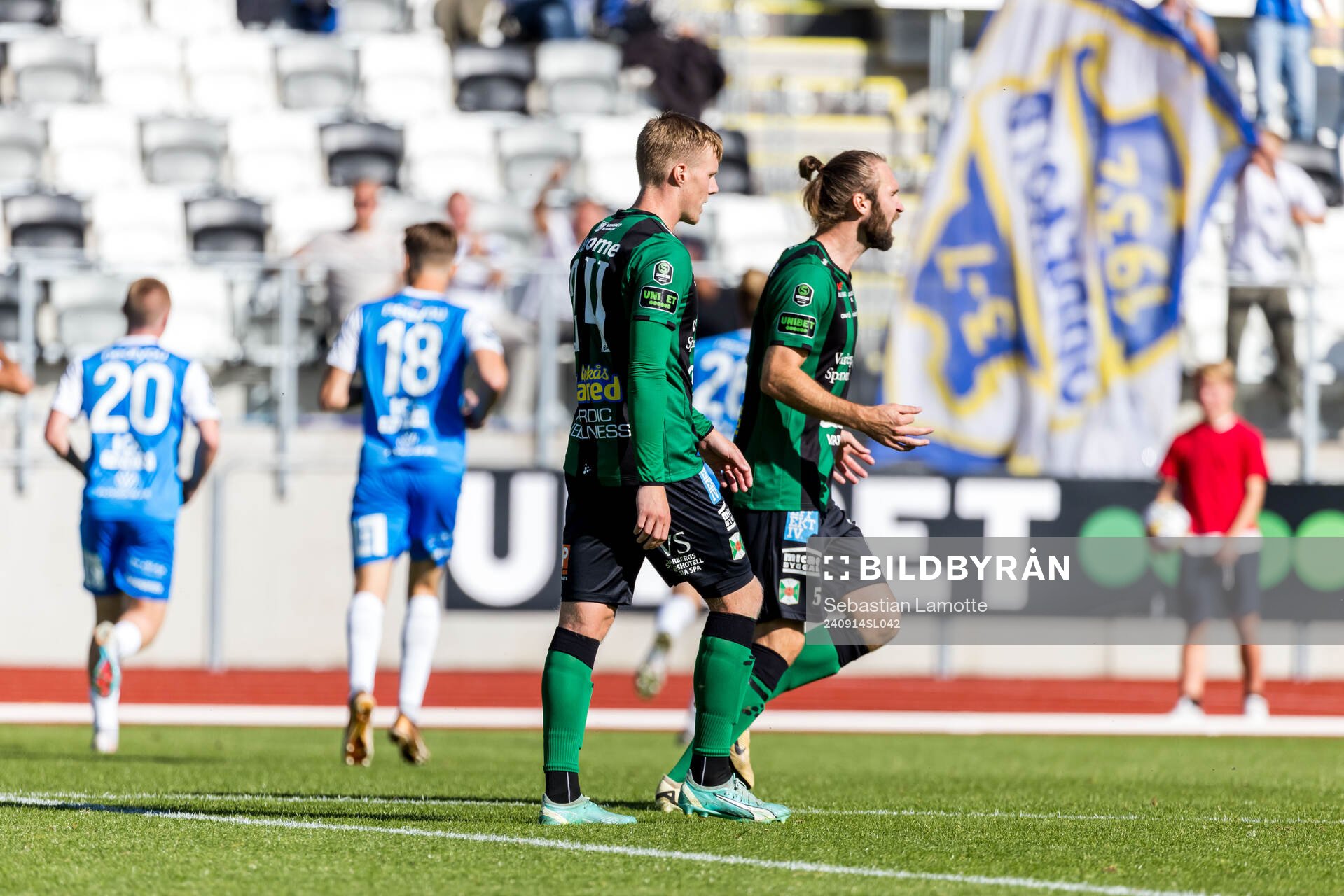 Varbergs Emil Hellman och Oskar Sverrisson deppar