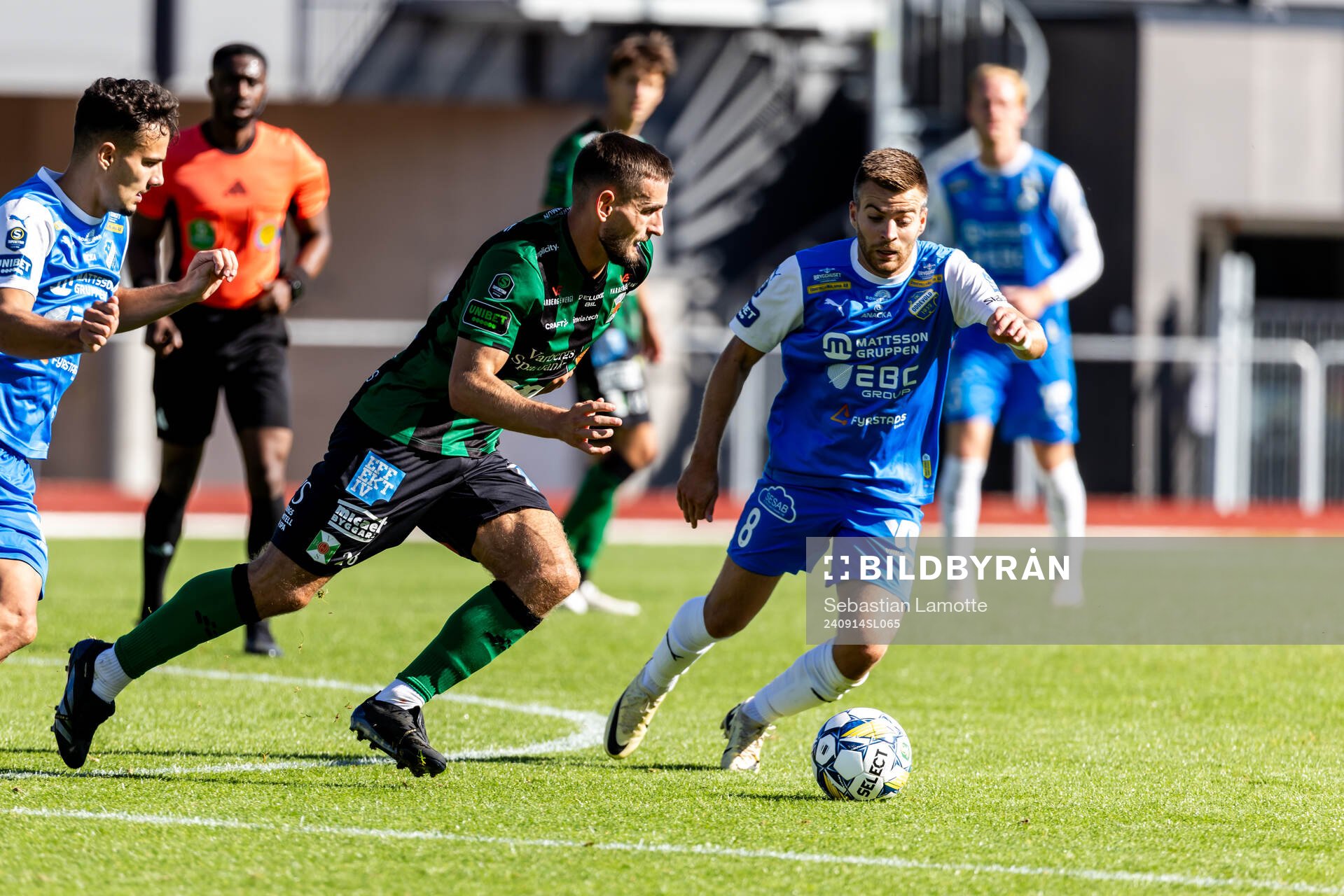 Varbergs Erion Sadiku och IK Oddevolds Oscar Iglicar