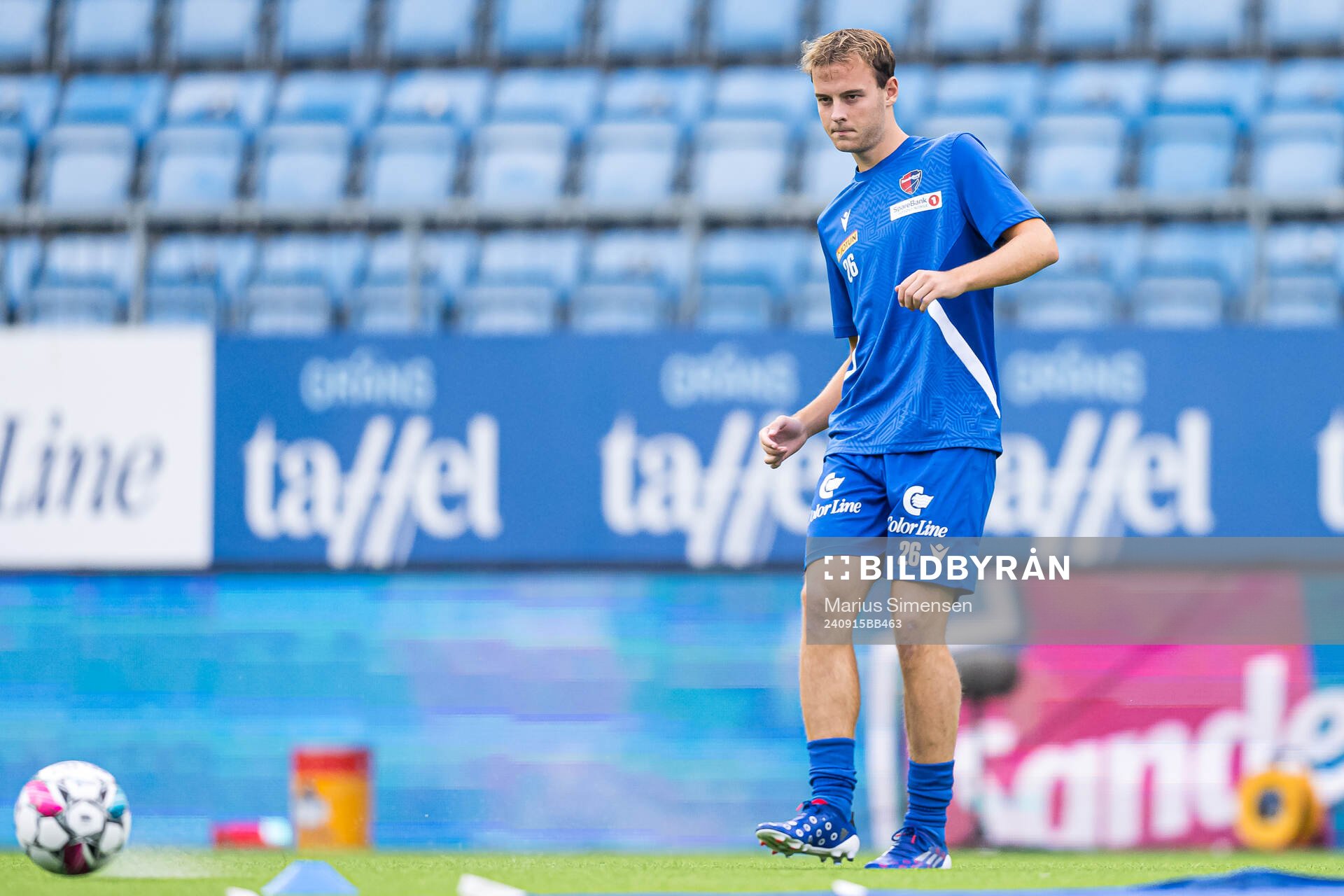 Filip Loftesnes-Bjune of Sandefjord warms up