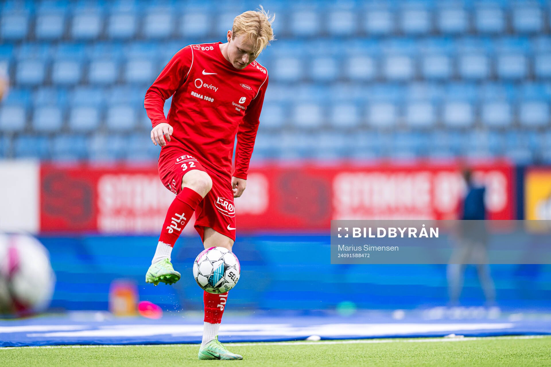 Markus Haaland of Brann warms up