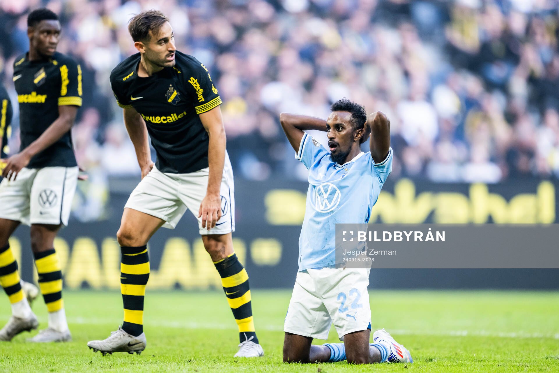 Malmö FFs Taha Ali deppar