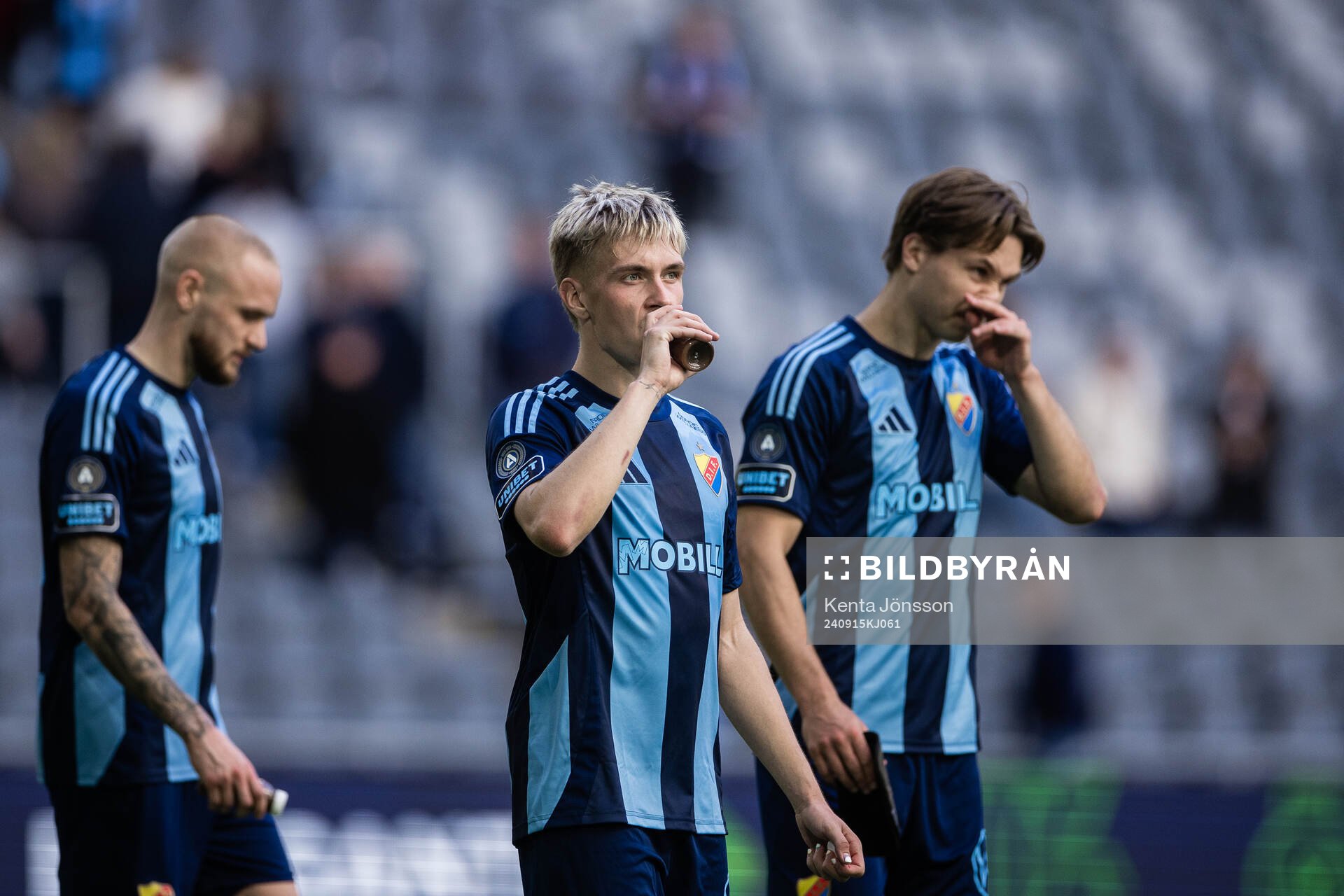 Djurgården Santeri Haarala och Miro Tenho deppar
