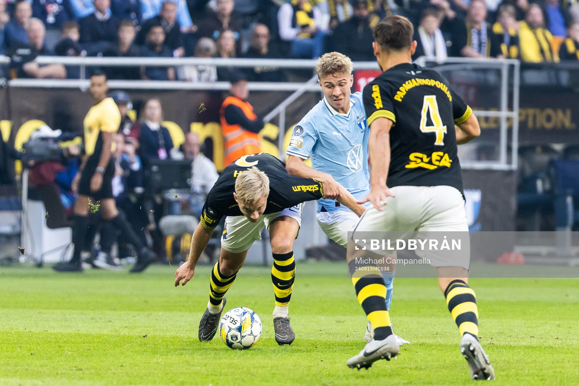 Malmö FFs Hugo Bolin och AIKs Thomas Poppler Isherwood