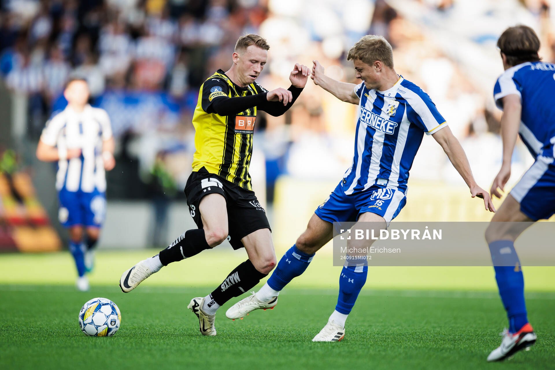 Häckens Julius Lindberg och IFK Göteborgs David Kjær