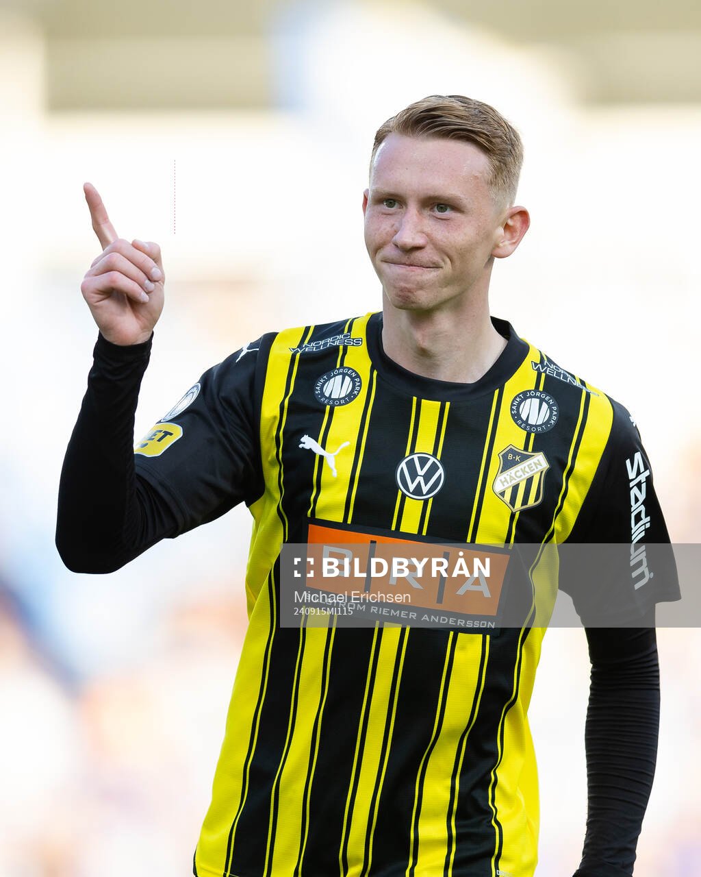 Häckens Julius Lindberg jublar