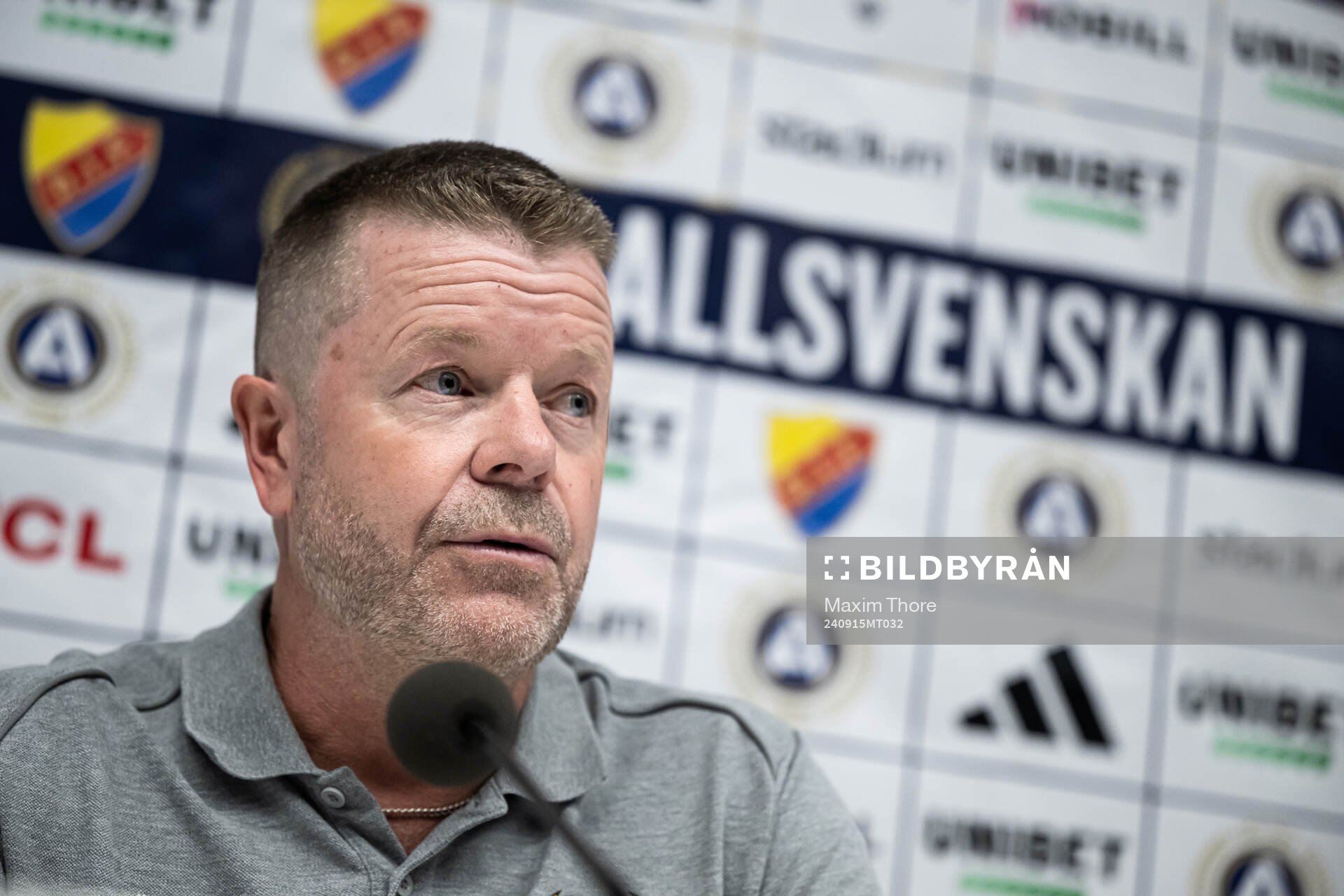 Mjällbys tränare Anders Torstensson på en presskonferens