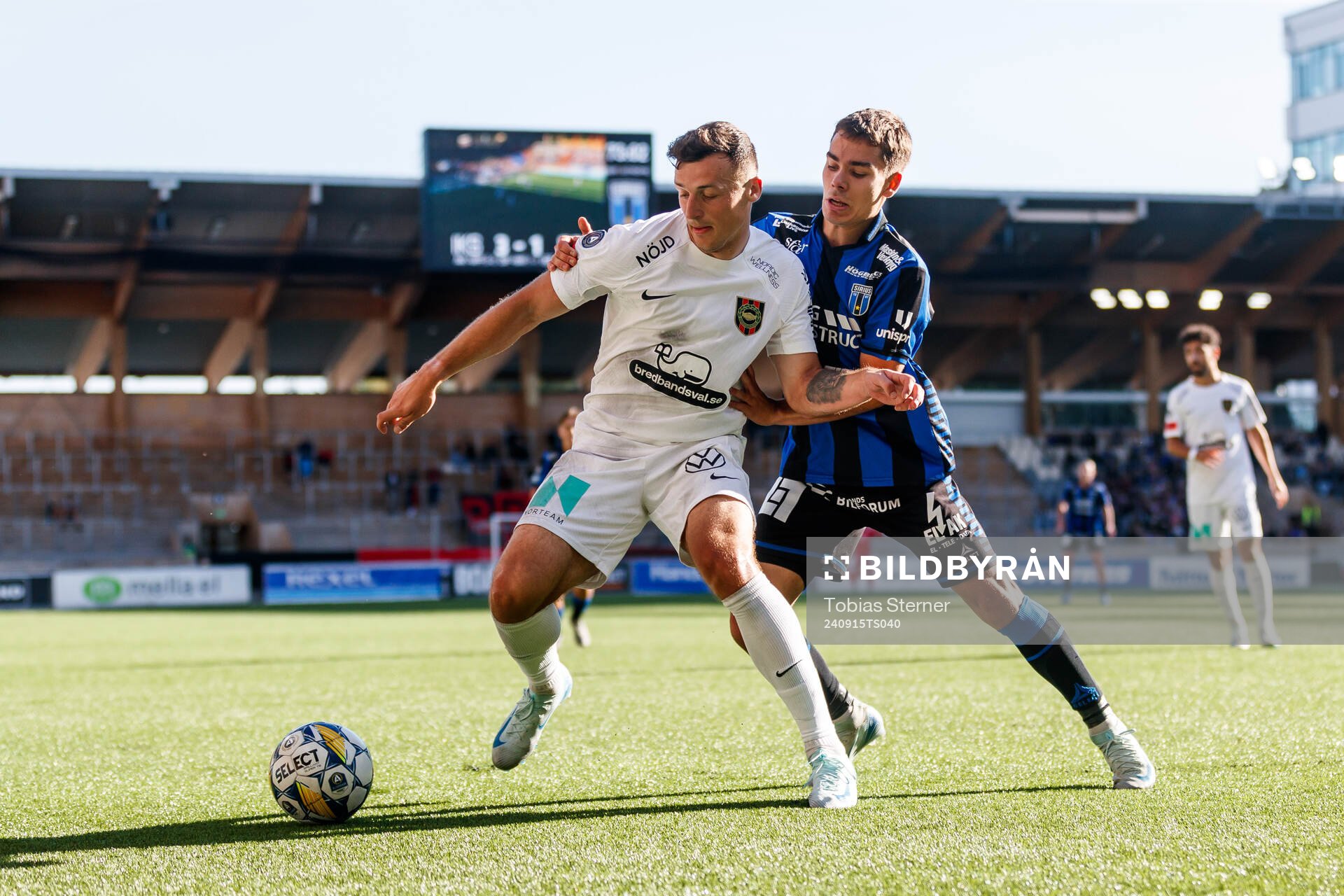 Brommapojkarnas Adam Skanning Jakobsen och Sirius Leo Walta