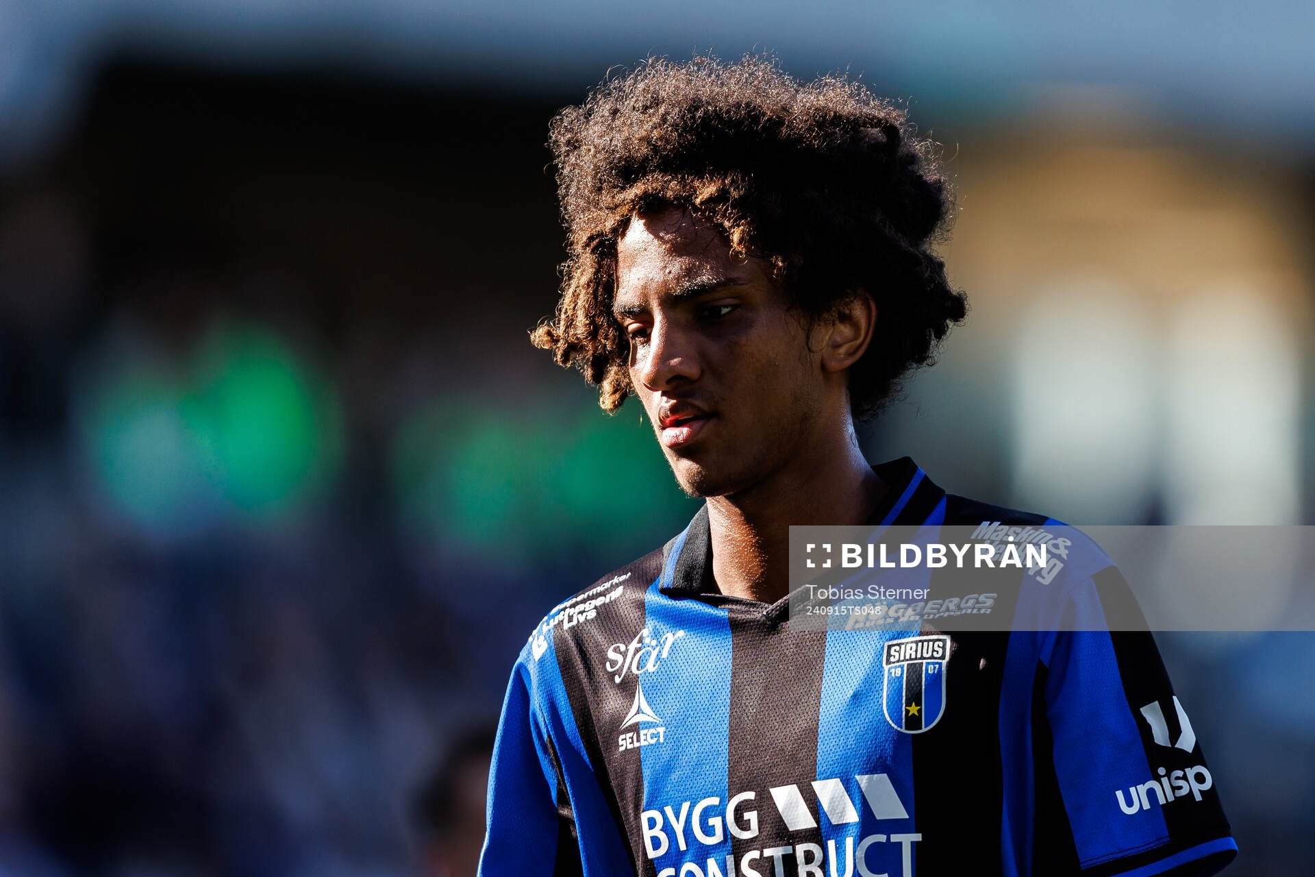 Sirius Malcolm Jeng under fotbollsmatchen i Allsvenskan mellan Sirius och Brommapojkarna den 15 september 2024 i Uppsala. 