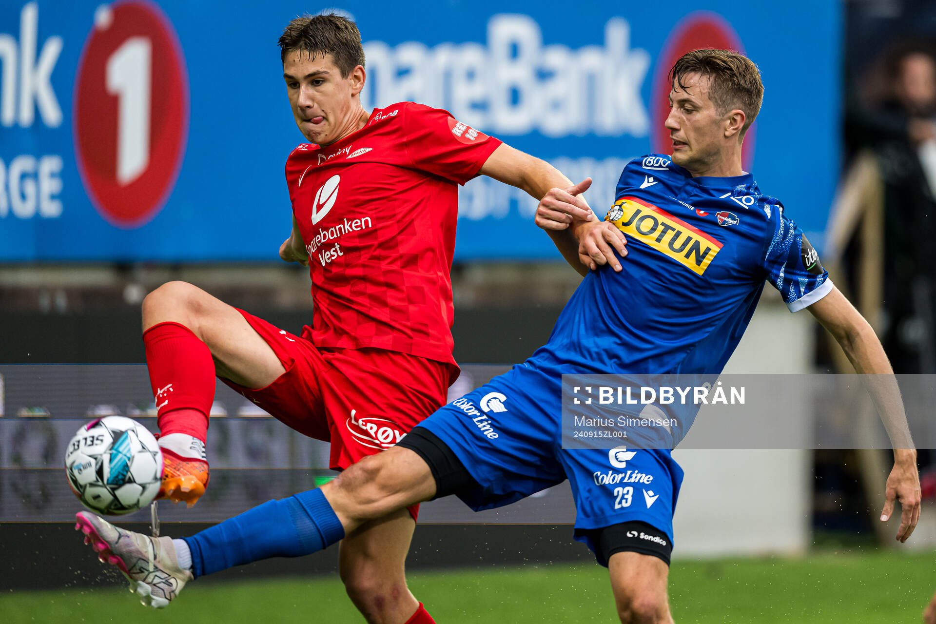 Eivind Helland of Brann and Stefan Ingi Sigurdarson of