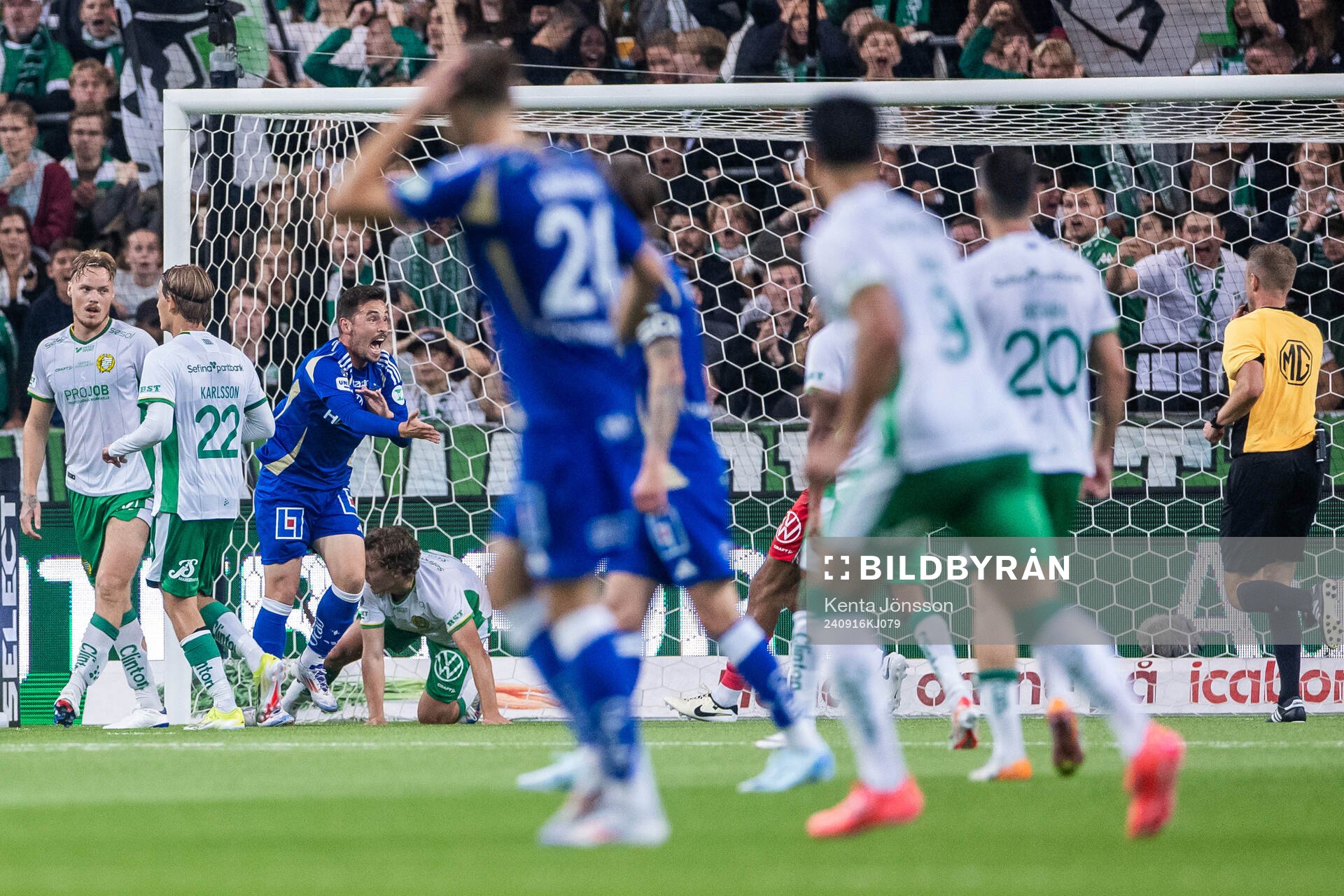 IFK Norrköpings Vito Hammershöy-Mistrati reagerar
