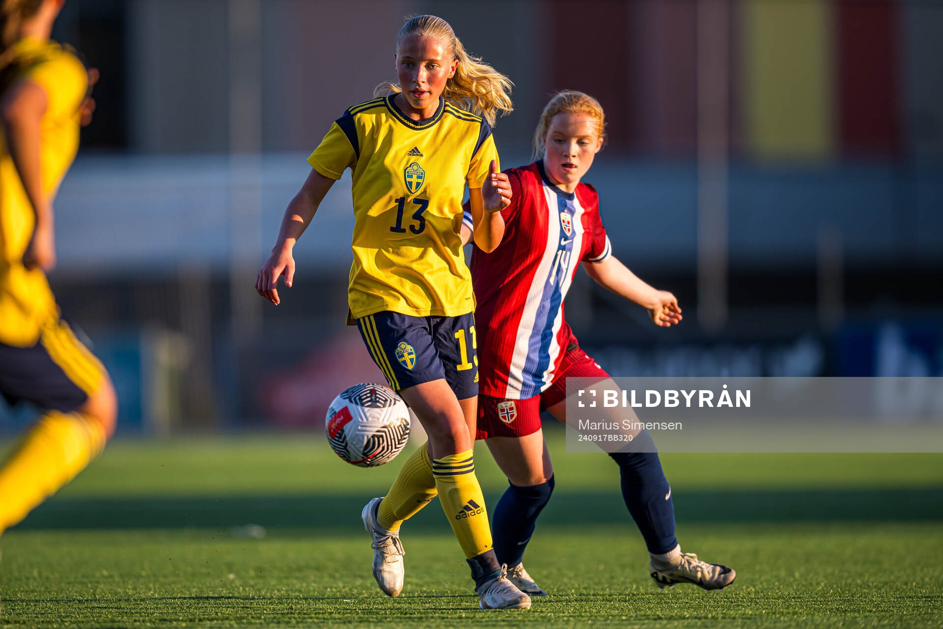 Stina Myrén of Sweden and Vilde Riis Vinje of Norway