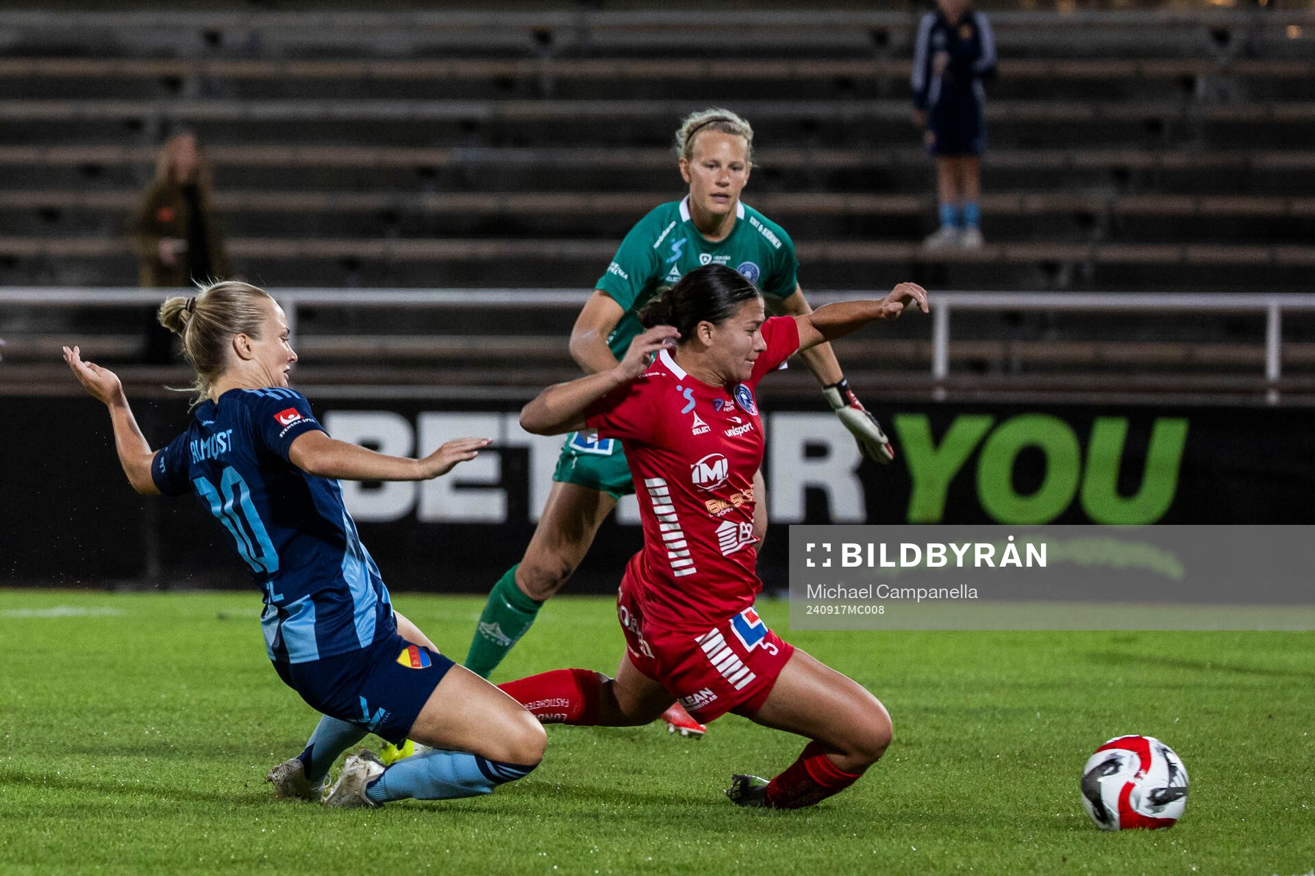 Djurgårdens Tove Almqvist gör 1-0