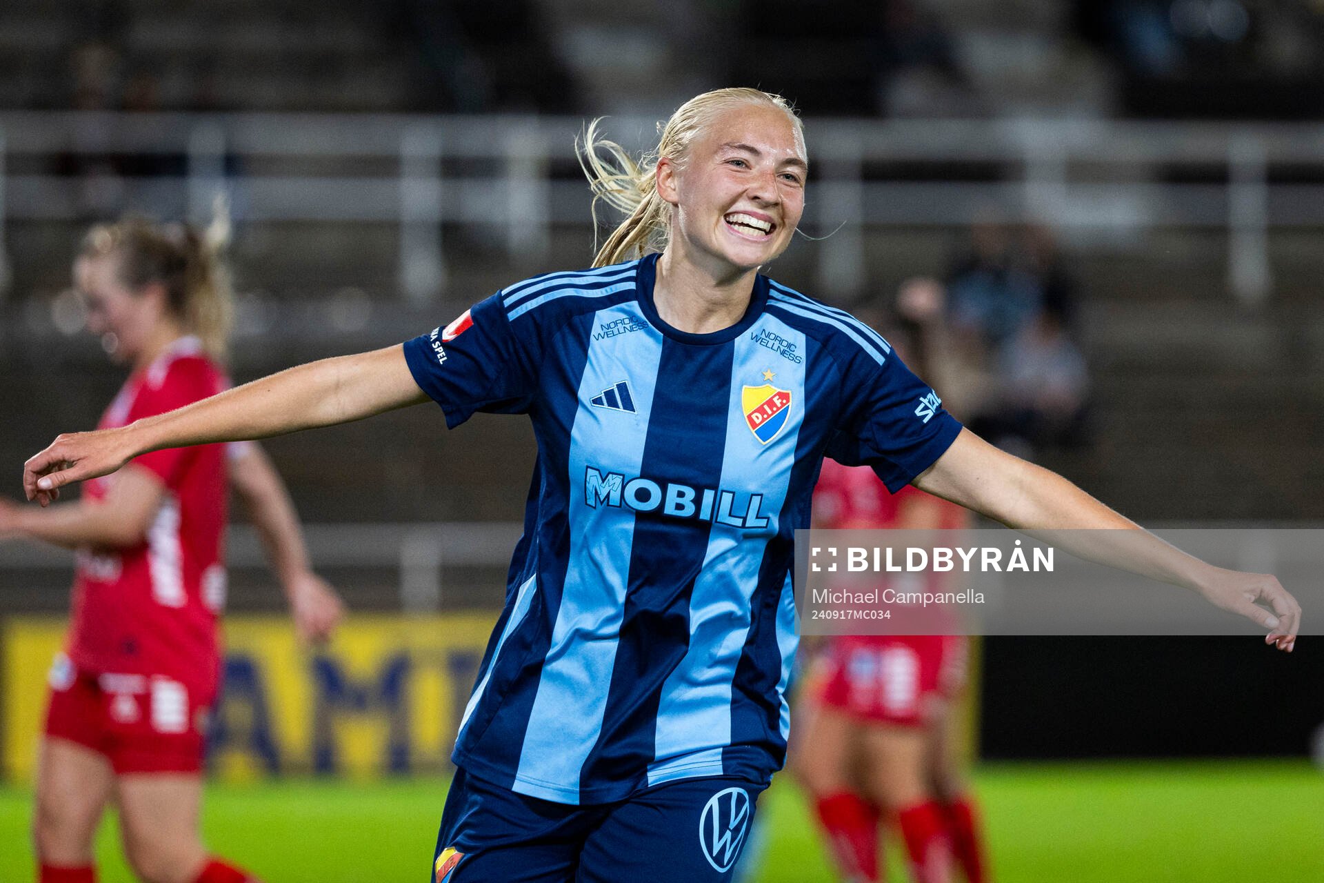 Djurgårdens Stinalisa Johansson jublar