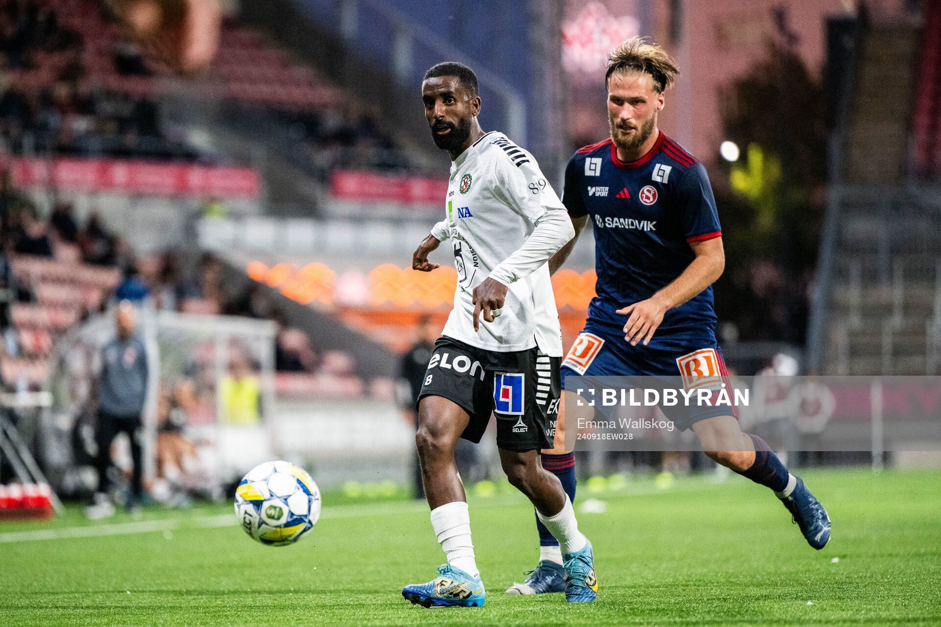Örebros Mohammed Khalid Saeid och Sandvikens IFs Kasper