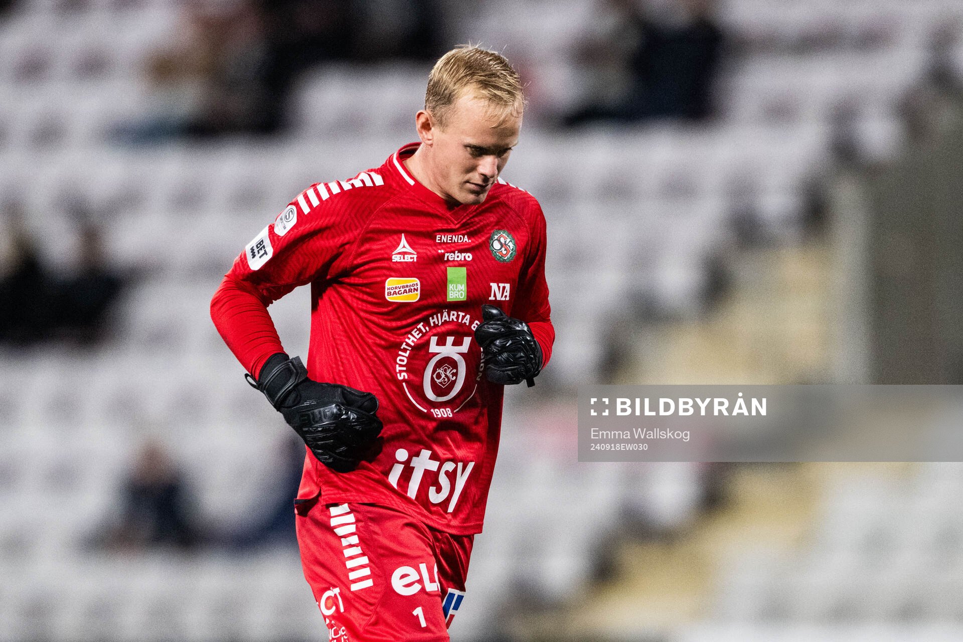 Örebros målvakt Malte Påhlsson deppar