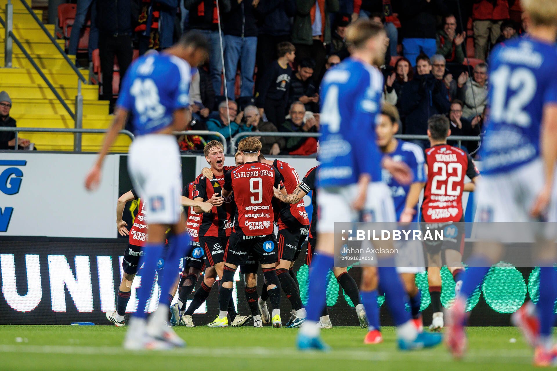 Östersunds Simon Marklund jublar