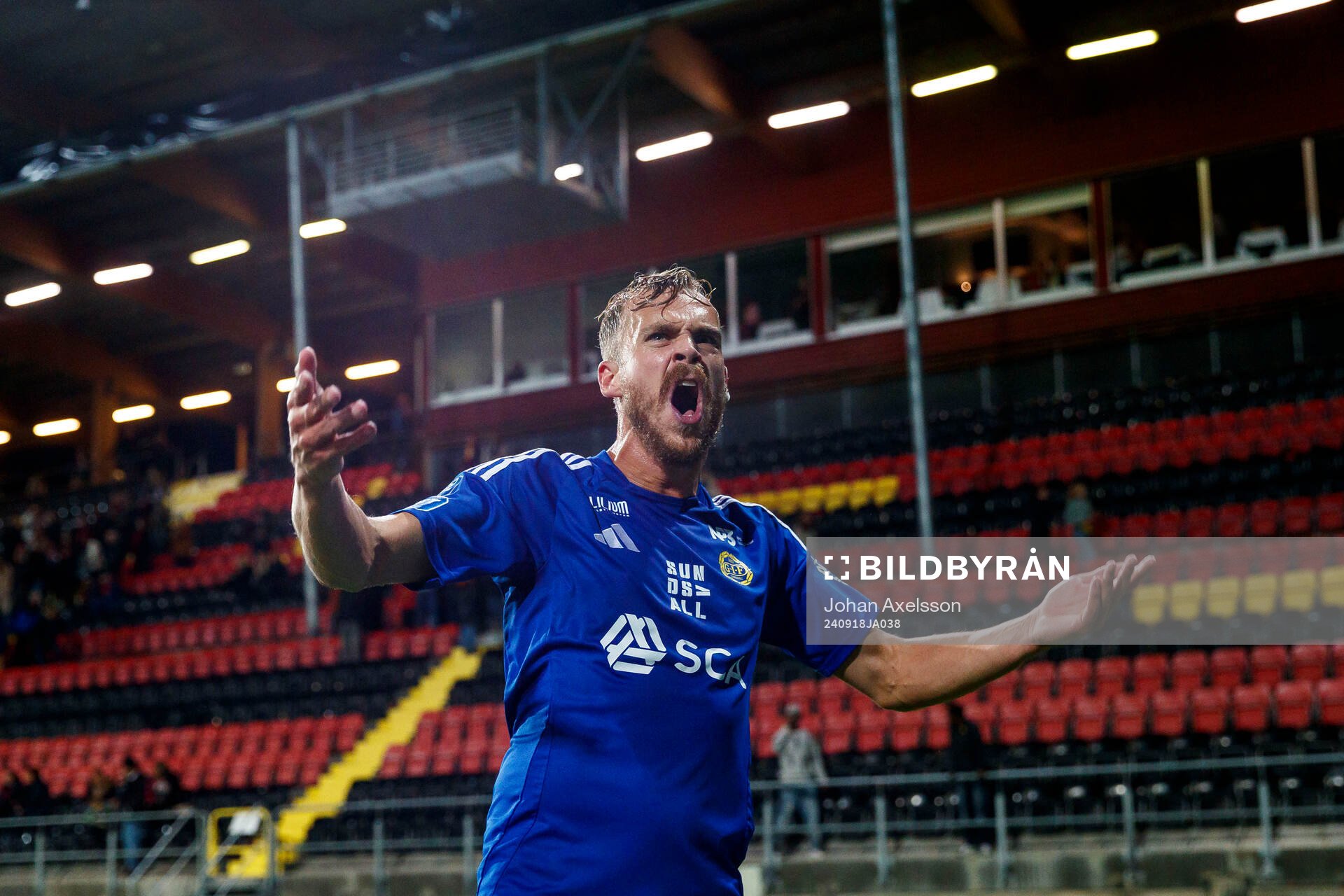 GIF Sundsvalls Pontus Engblom jublar