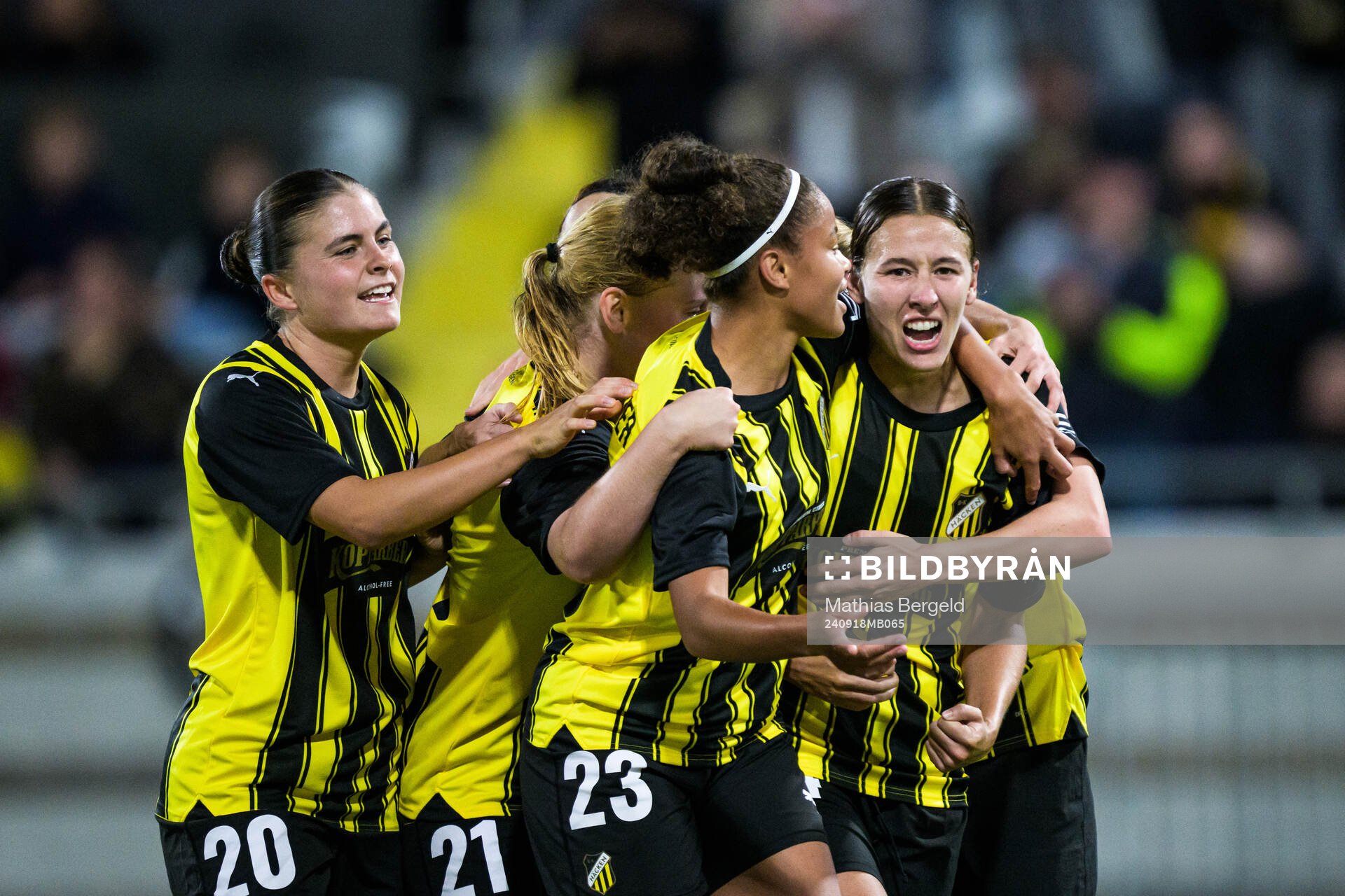 Tabby Tindell of Häcken celebrate the 1-0 goal with