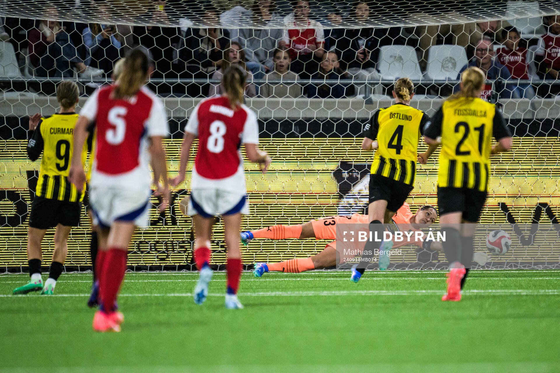 Goalkeeper Jennifer Falk of Häcken