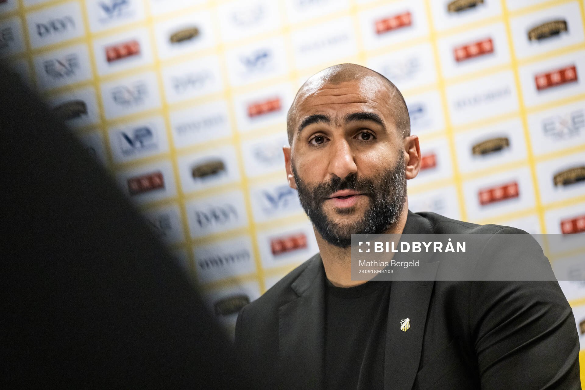 Head coach Mak Lind of Häcken at the press conference