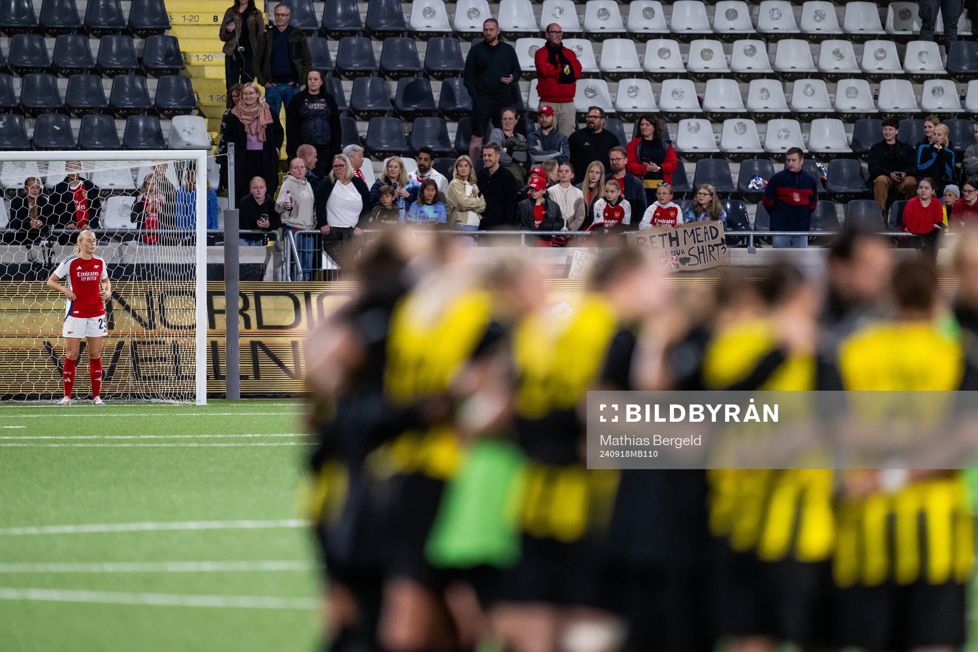 Stina Blackstenius of Arsenal looks dejected