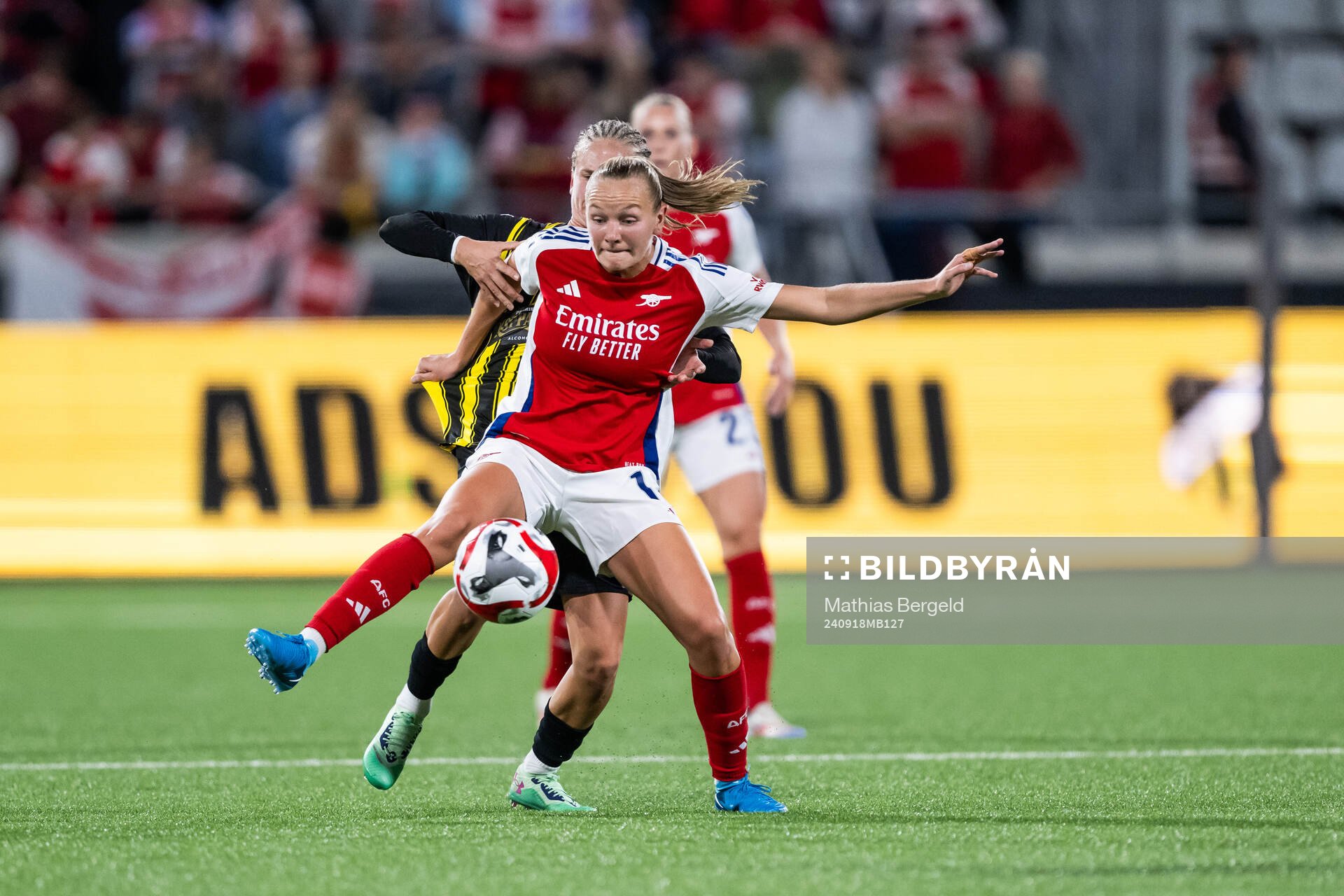 Filippa Curmark of Häcken and Frida Maanum of Arsenal during the UEFA Women's Champions League qualifying match between Häcken and Arsenal on September 18, 2024 in Gothenburg.