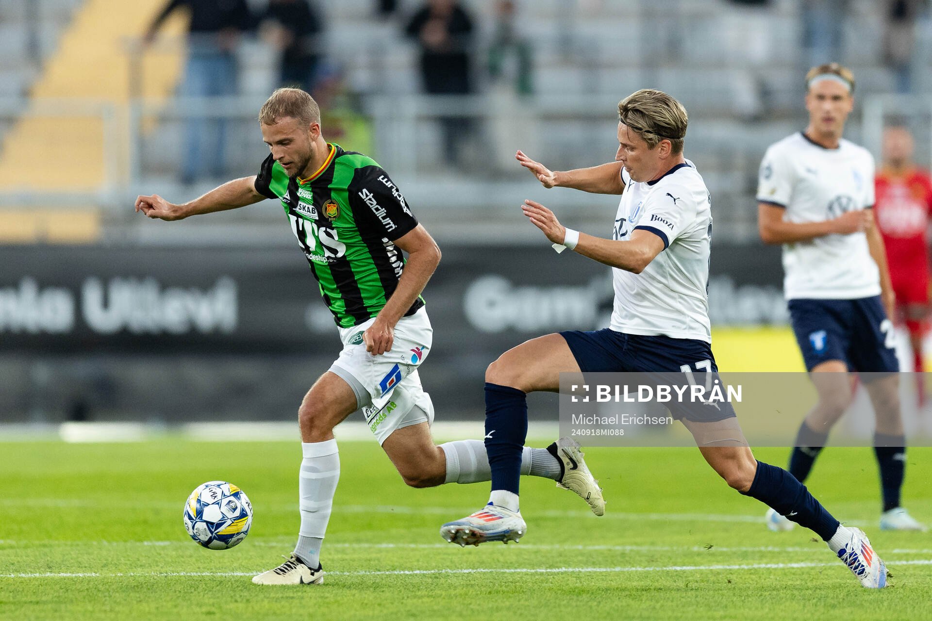 GAIS Gustav Lundgren och Malmö FFs Jens Stryger Larsen