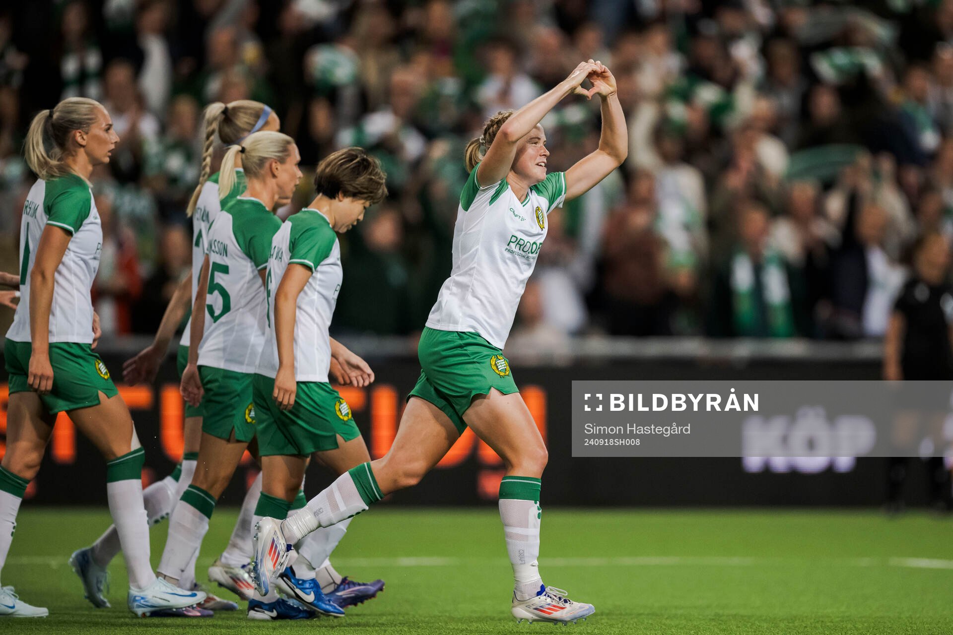 Julie Blakstad of Hammarby celebrates