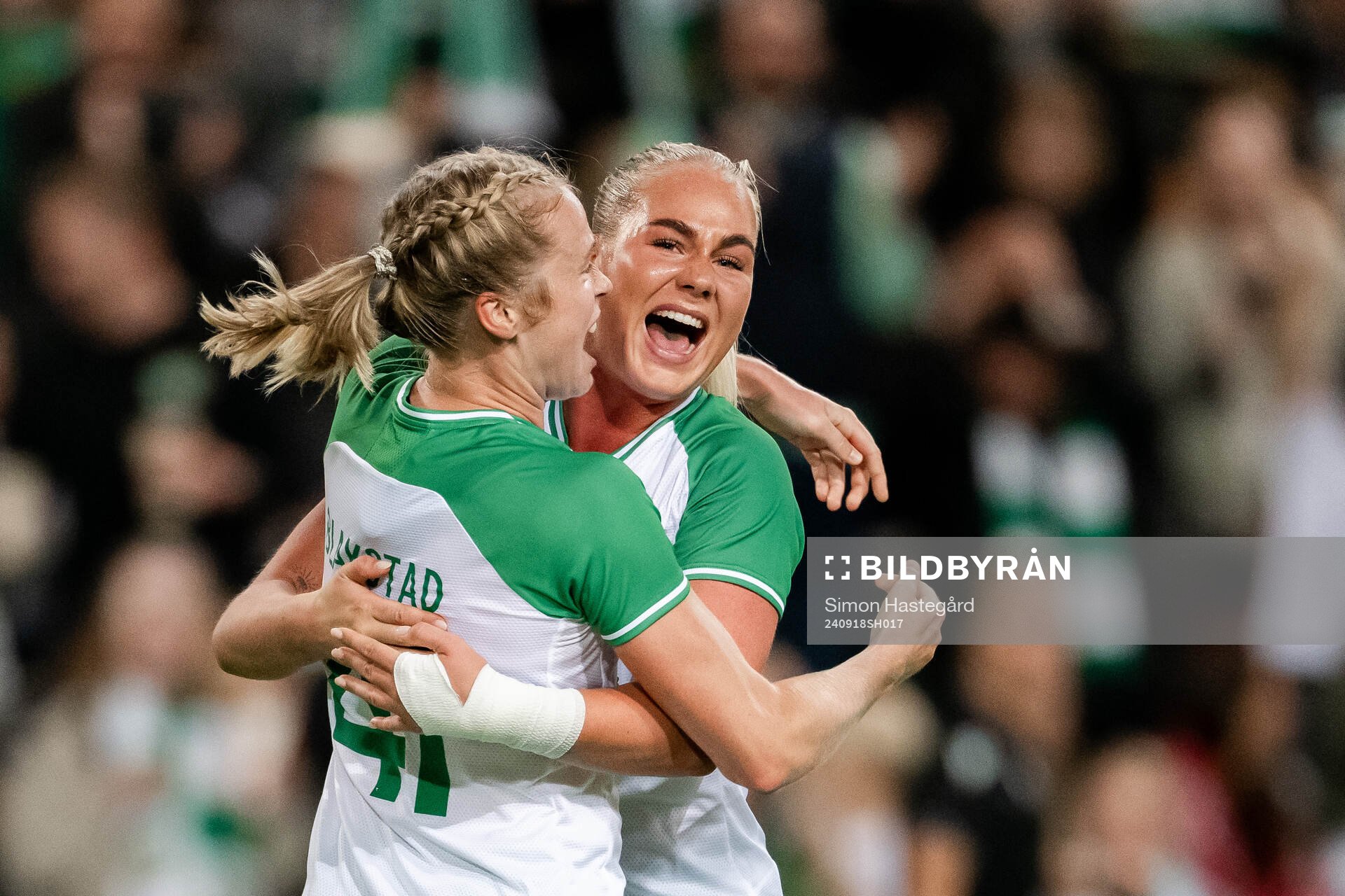 Julie Blakstad and Cathinka Tandberg  of Hammarby celebrate