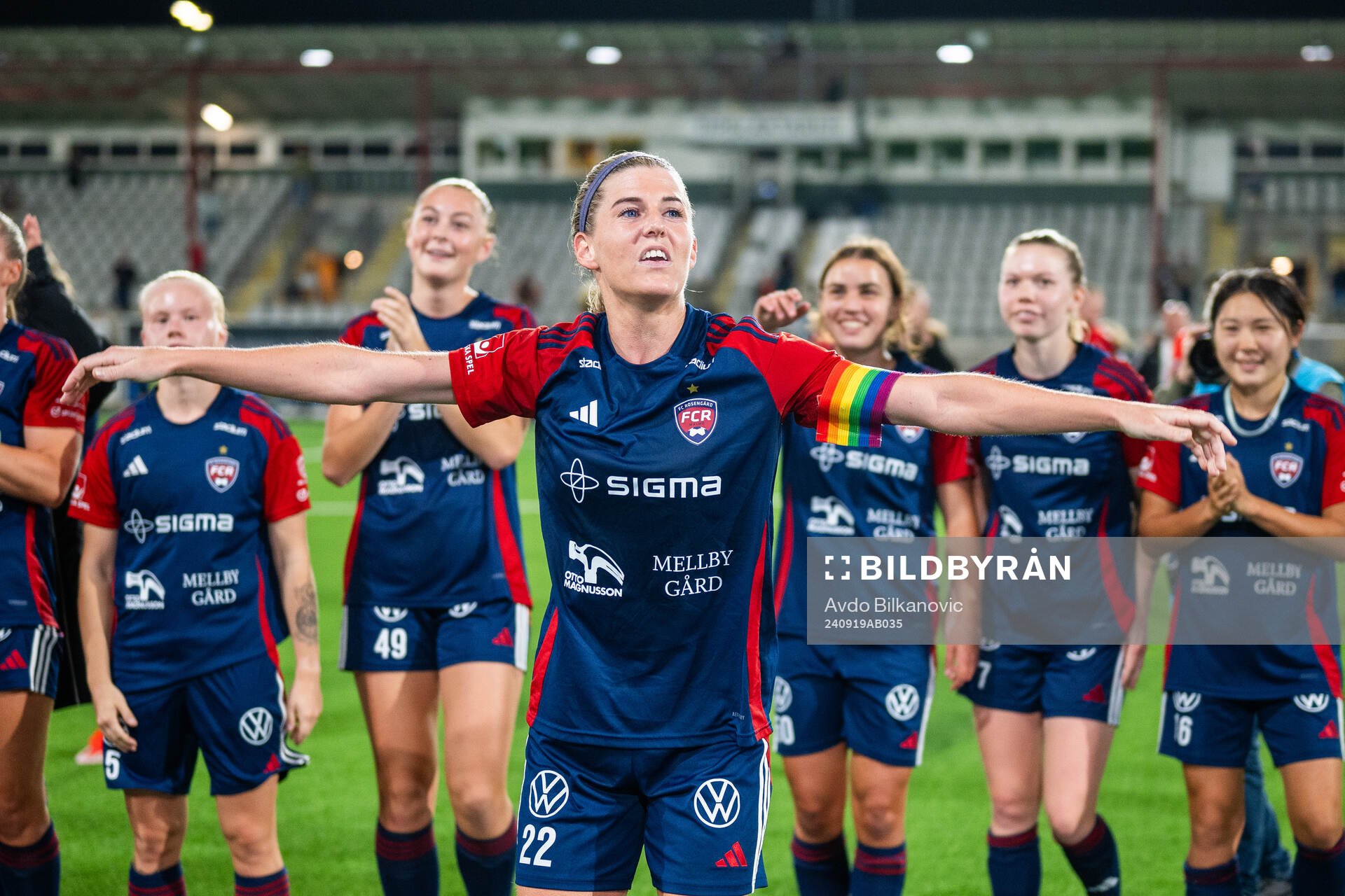 FC Rosengårds Olivia Schough jublar
