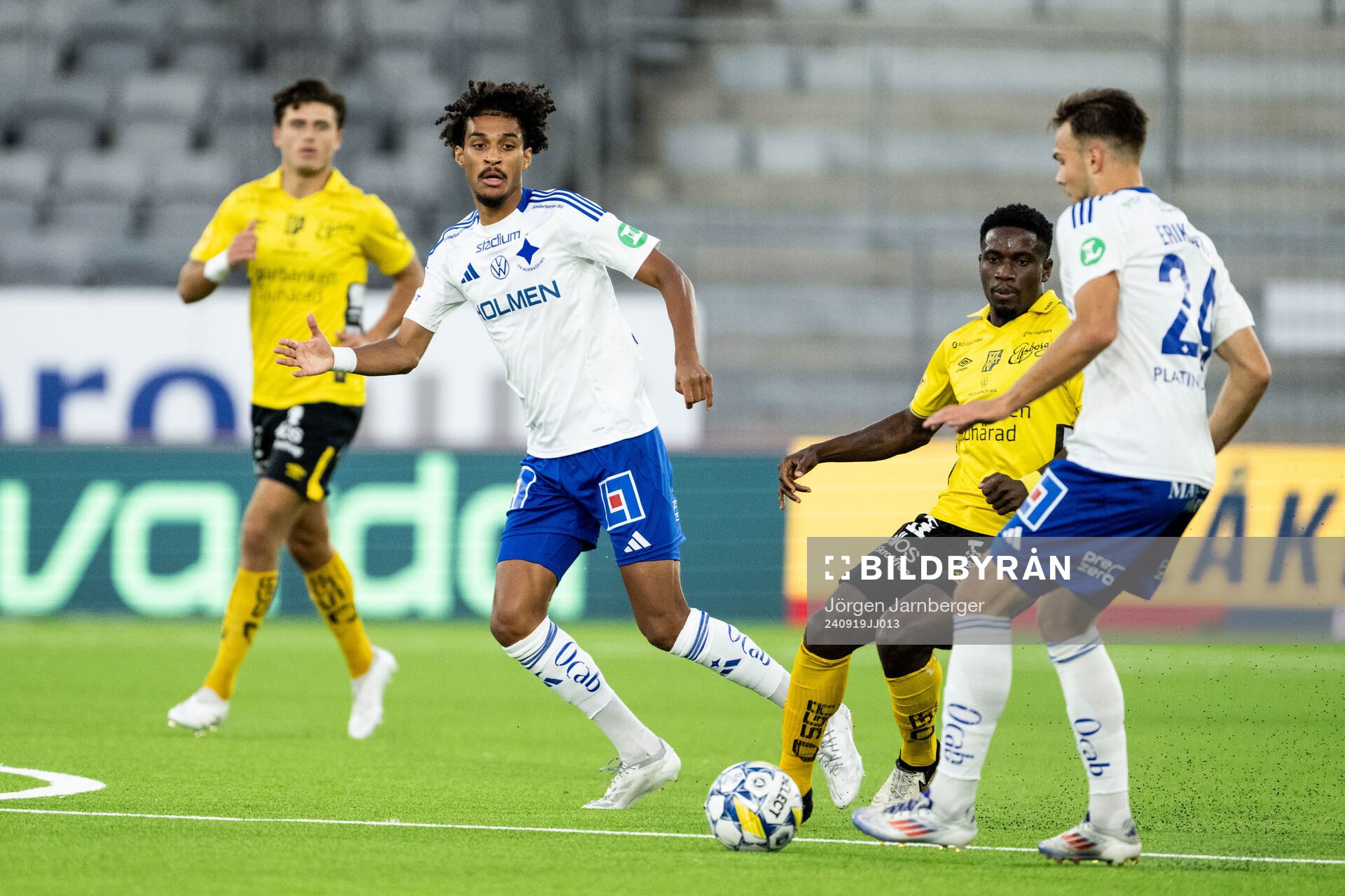IFK Norrköpings Jesper Ceesay och Elfsborgs Michael Baidoo