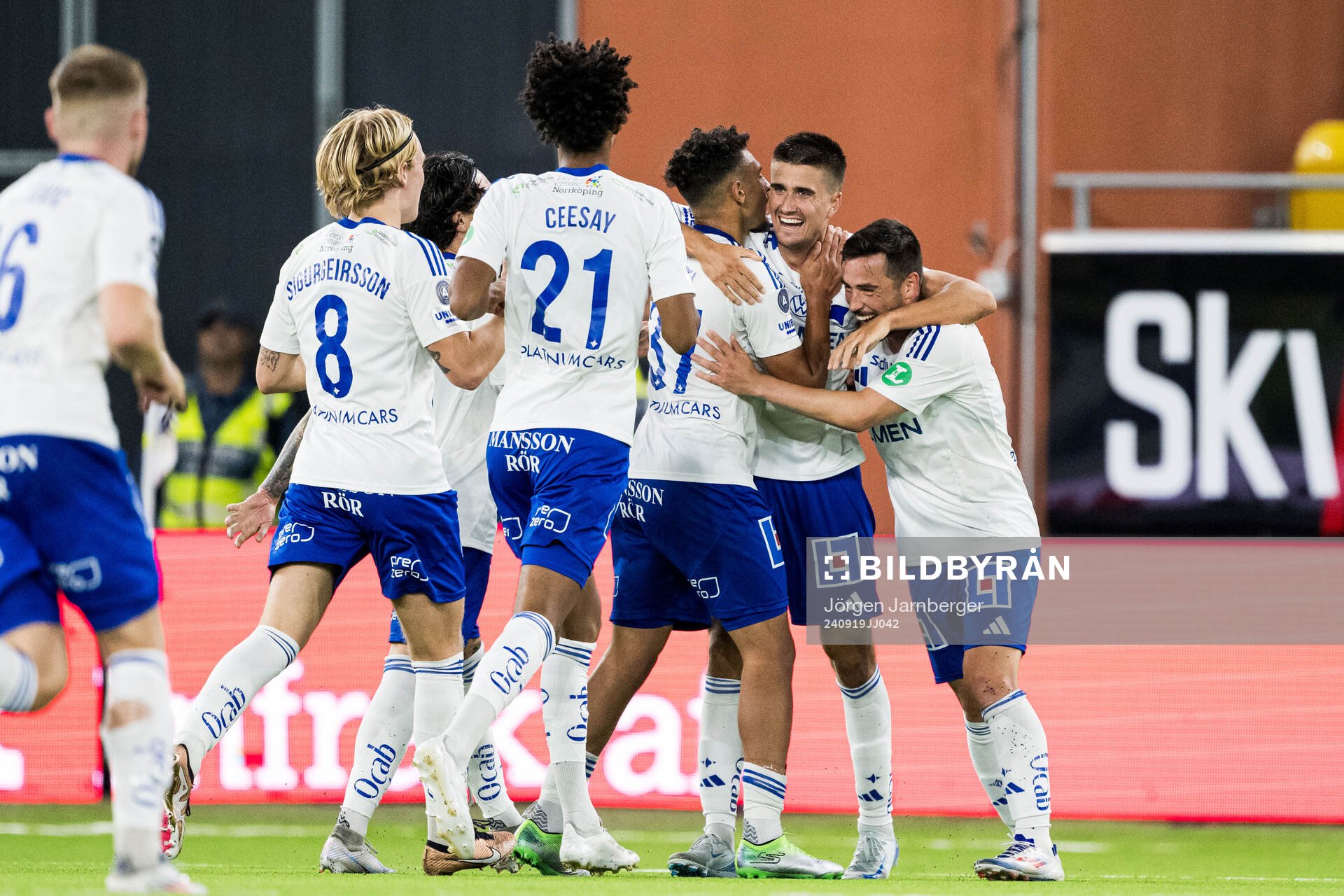 IFK Norrköpings Carl Björk jublar efter 1-1 under fotbollsmatchen i Allsvenskan mellan Elfsborg och IFK Norrköping den 19 september 2024 i Borås.