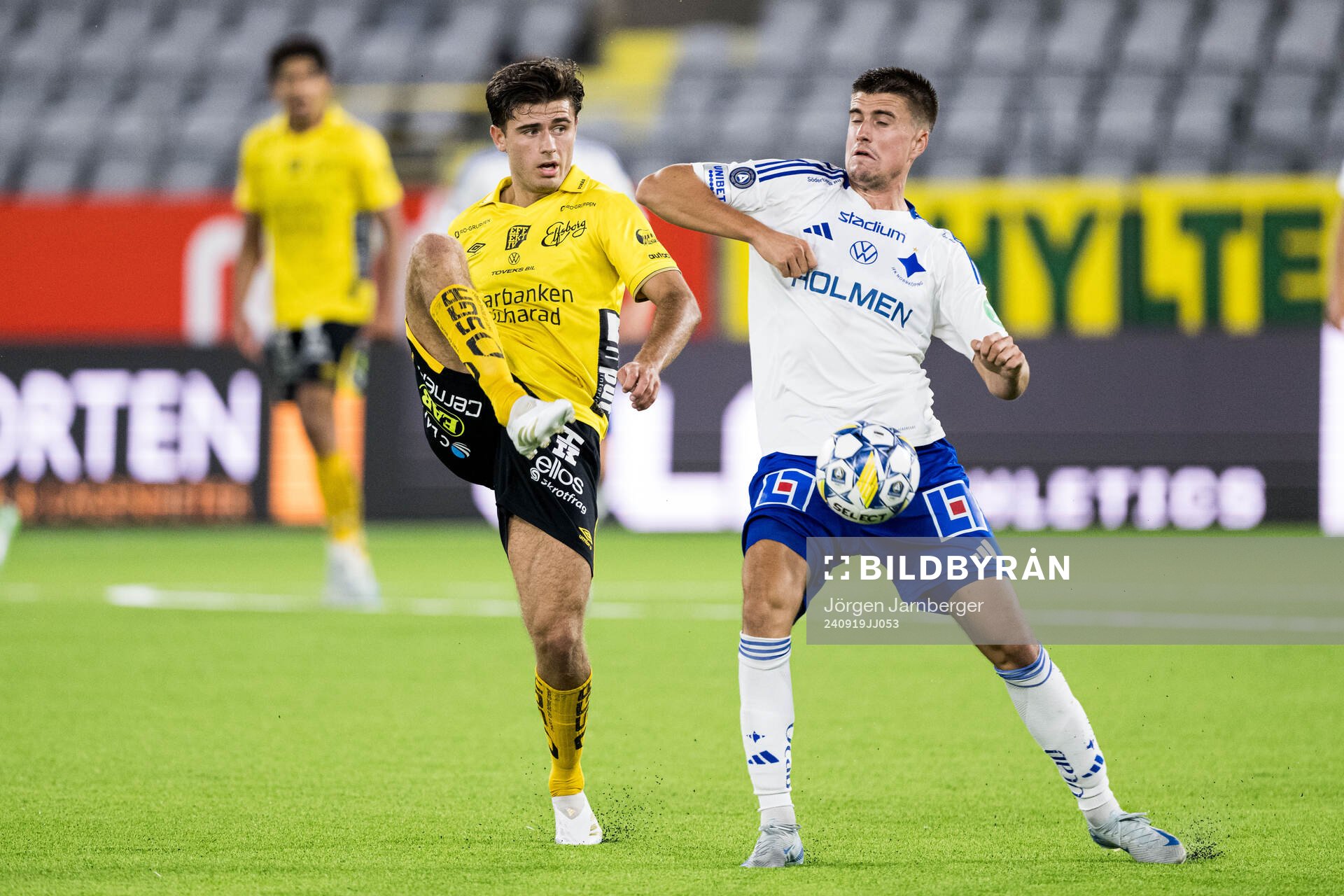 Elfsborgs Besfort Zeneli och IFK Norrköpings Carl Björk