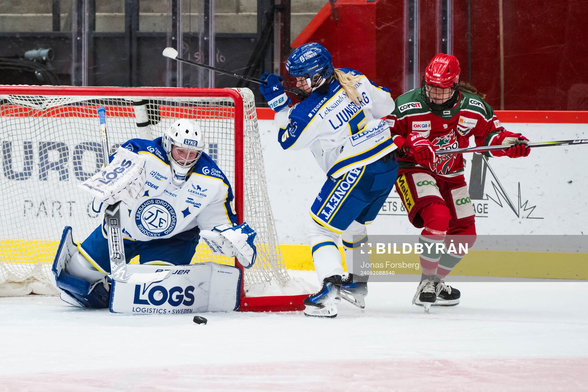 Leksands målvakt Ellen Jonsson och Hilda Ljungberg