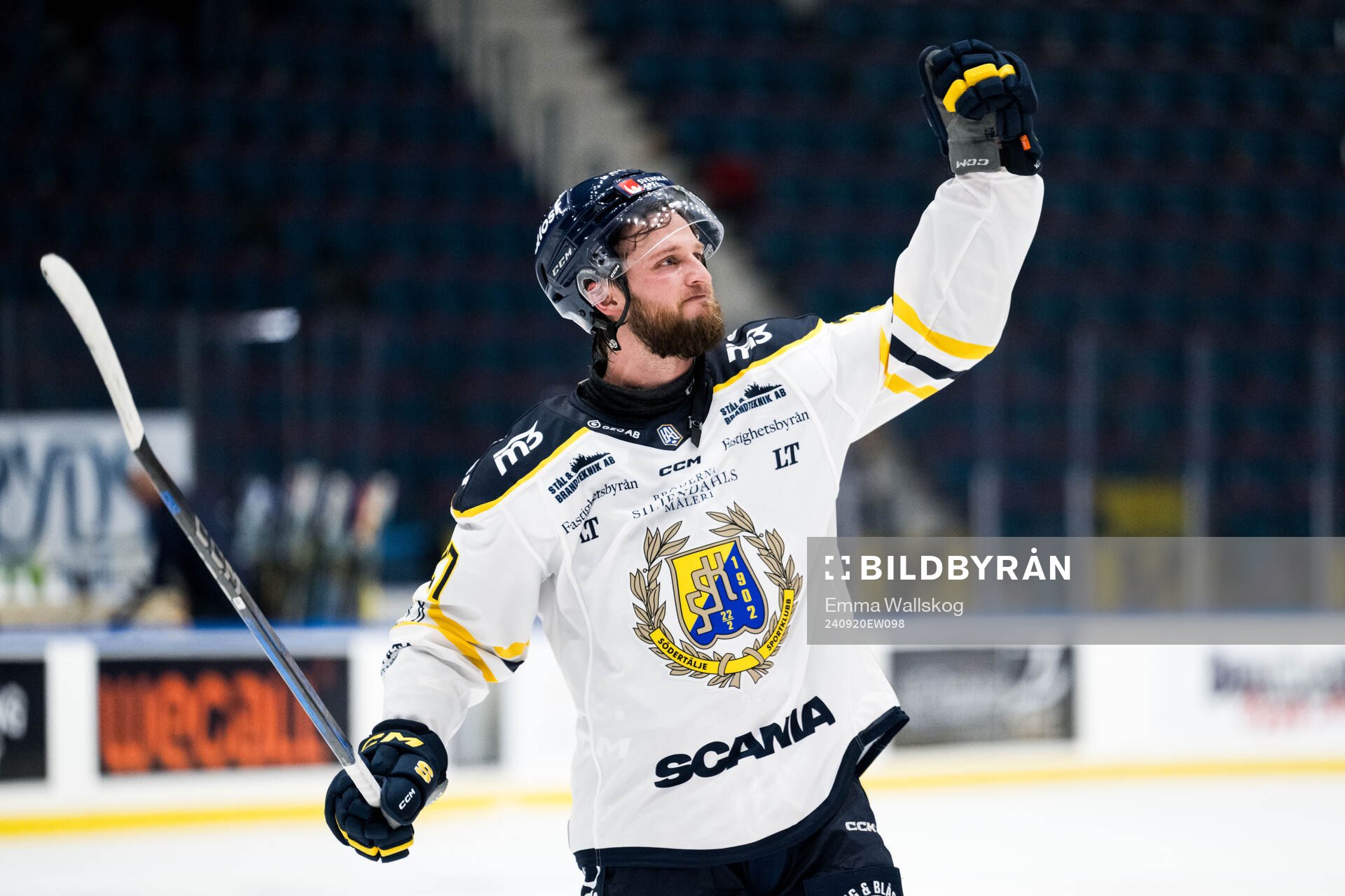 Södertäljes Daniel Norbe jublar