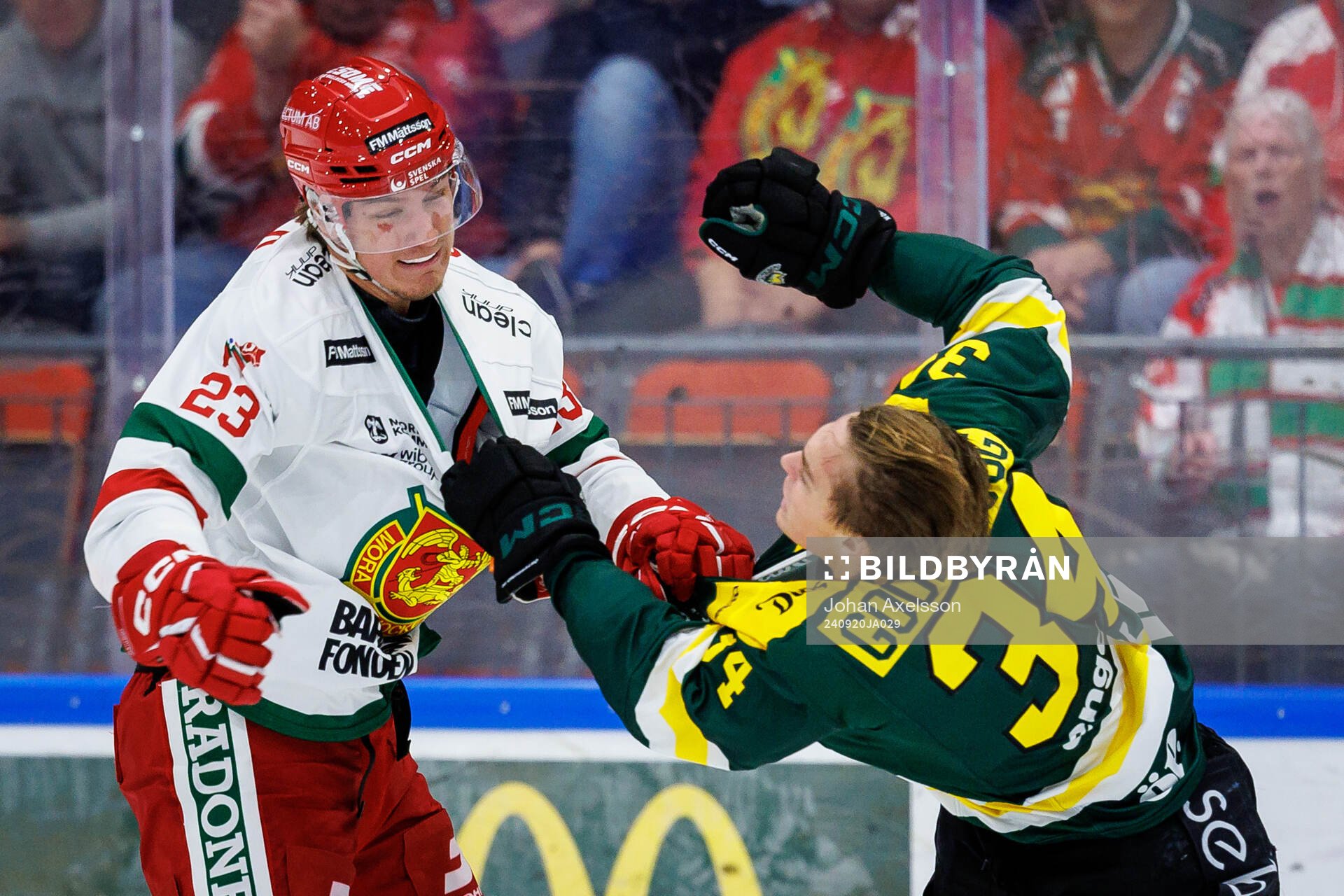 Moras Gustav Olhaver och Östersunds Dennis Good Bogg