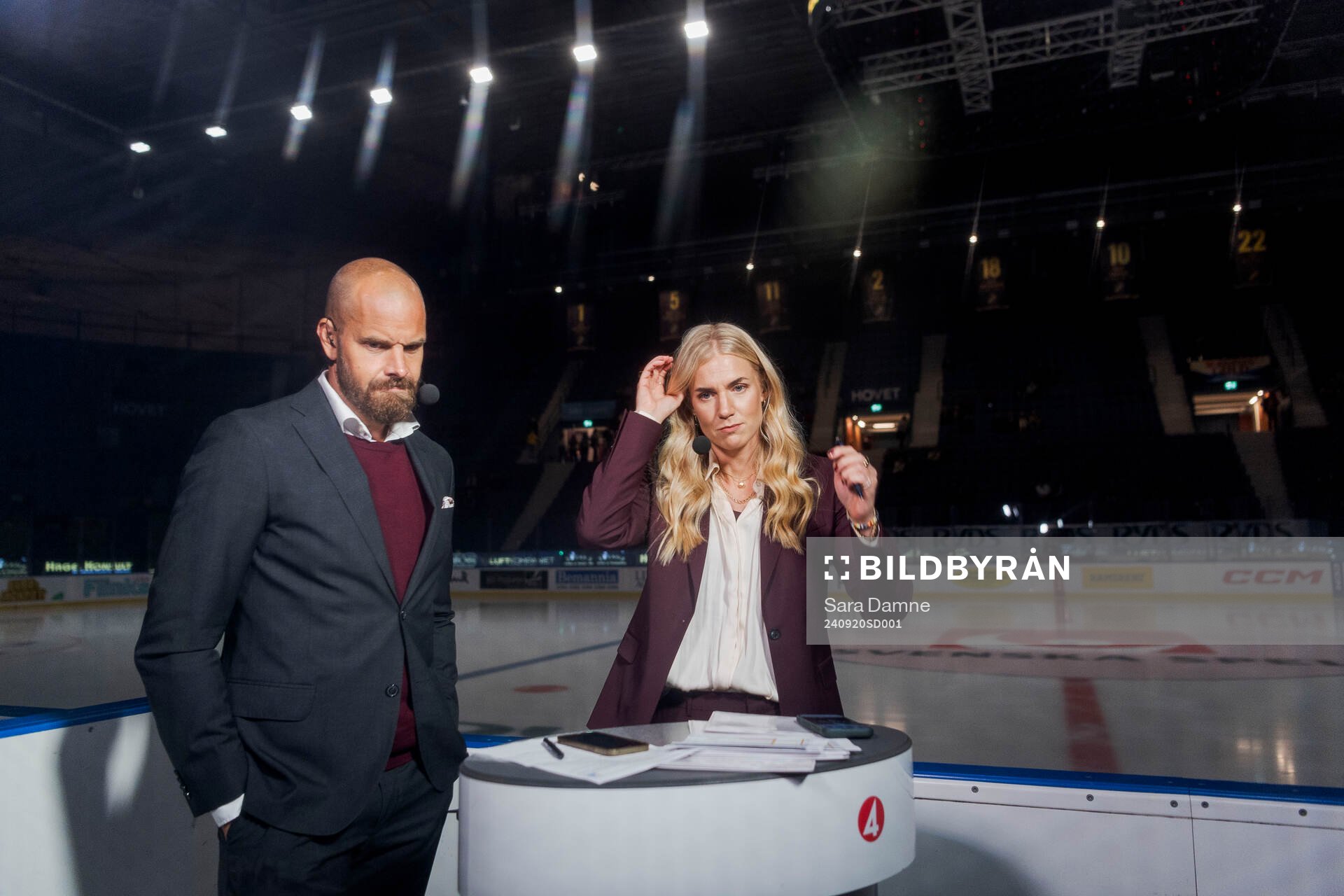 Expert Sanny Lindström och programledare Kajsa Kalméus,
