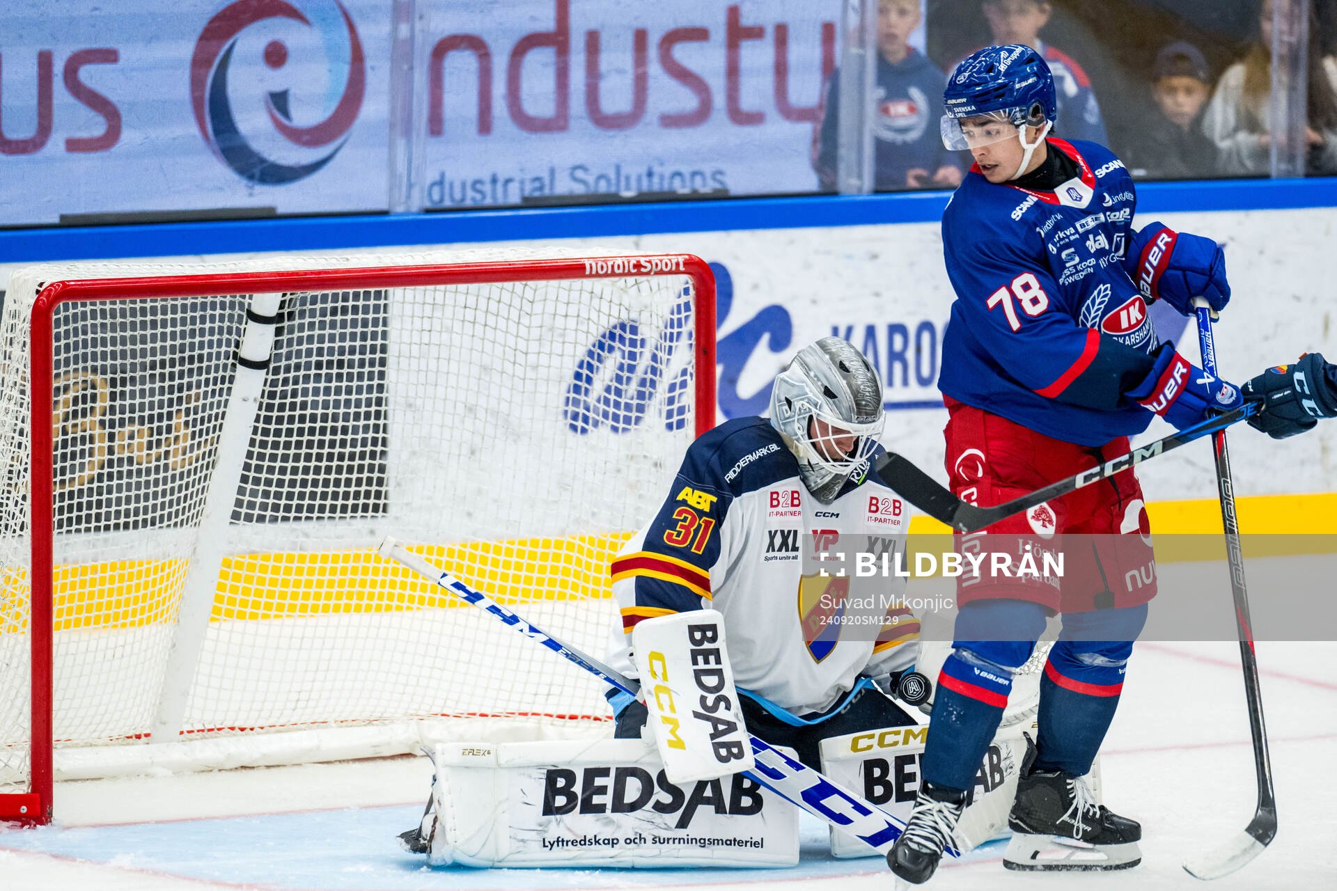 Djurgårdens målvakt Viktor Andrén och Oskarshamns Evan