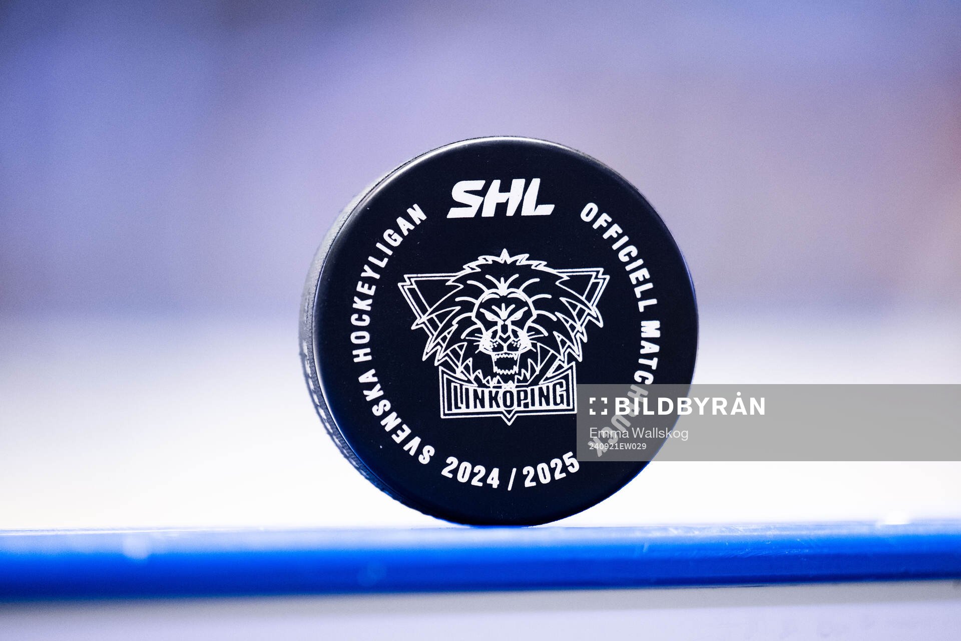 En officiell matchpuck