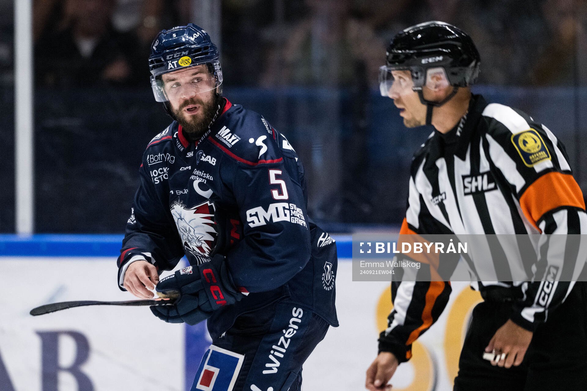 Linköpings Oscar Fantenberg och Domare