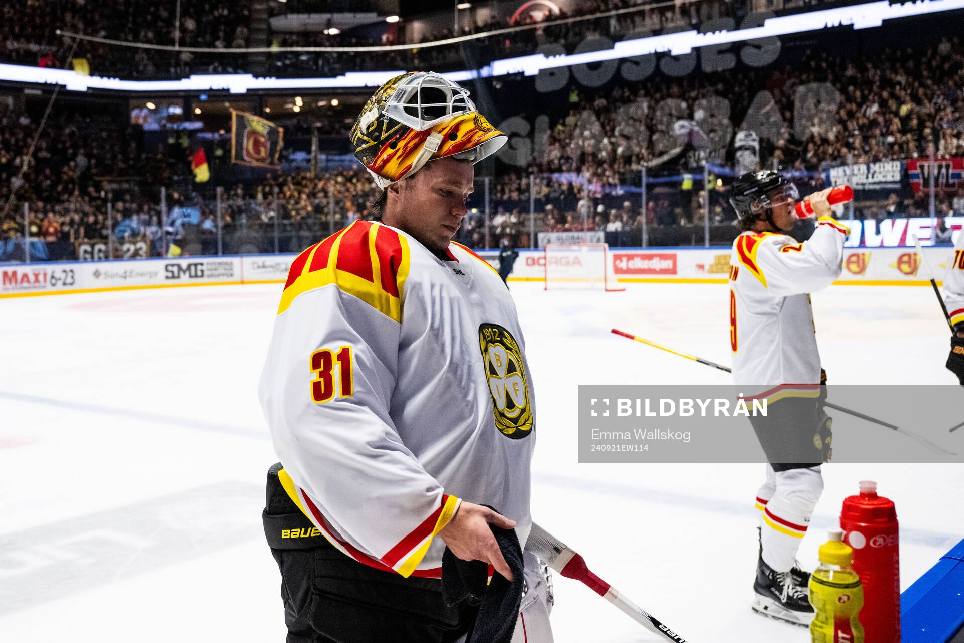 Brynäs målvakt Erik Källgren deppar