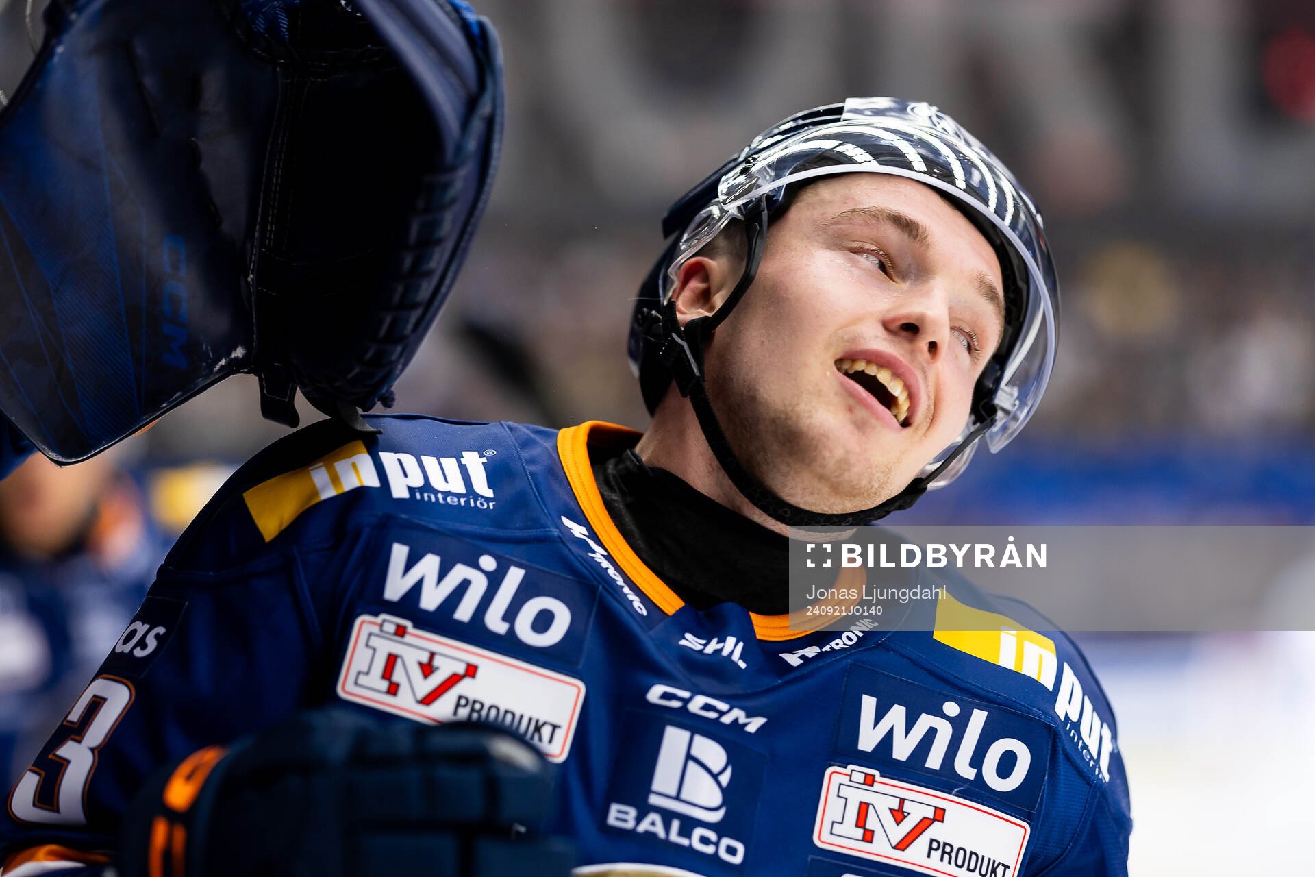 Växjös Joel Svensson jublar
