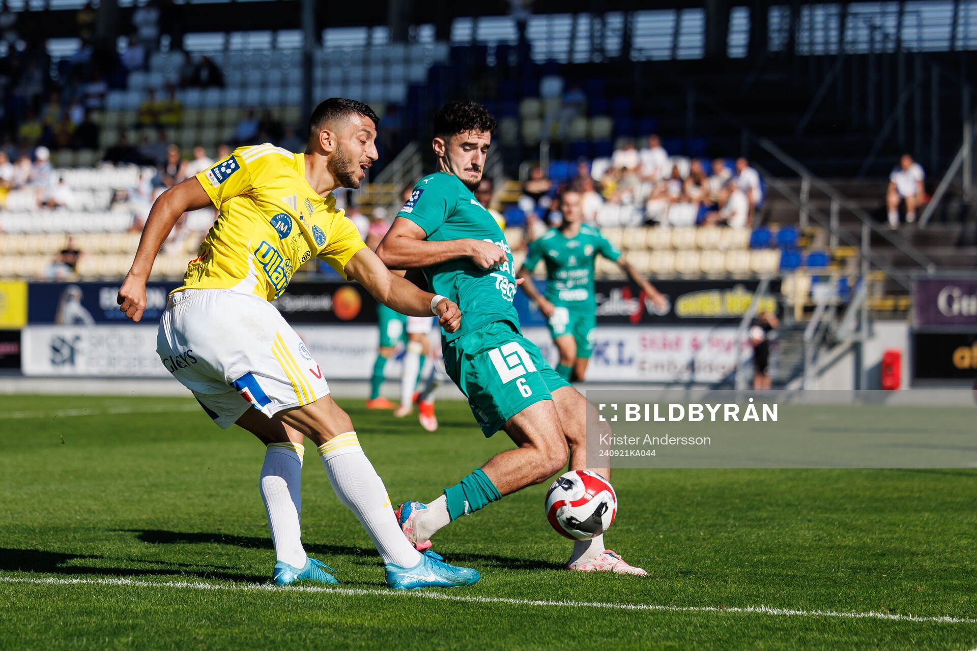 Falkenbergs Leonardo Farah Shahin och Ljungskiles Mattias