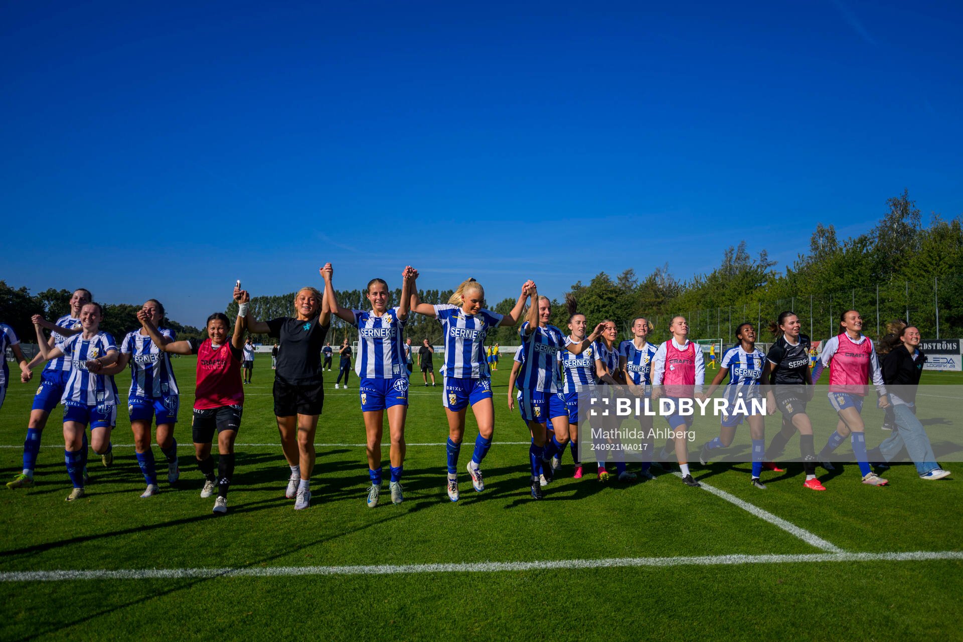 IFK Göteborgs spelare jublar