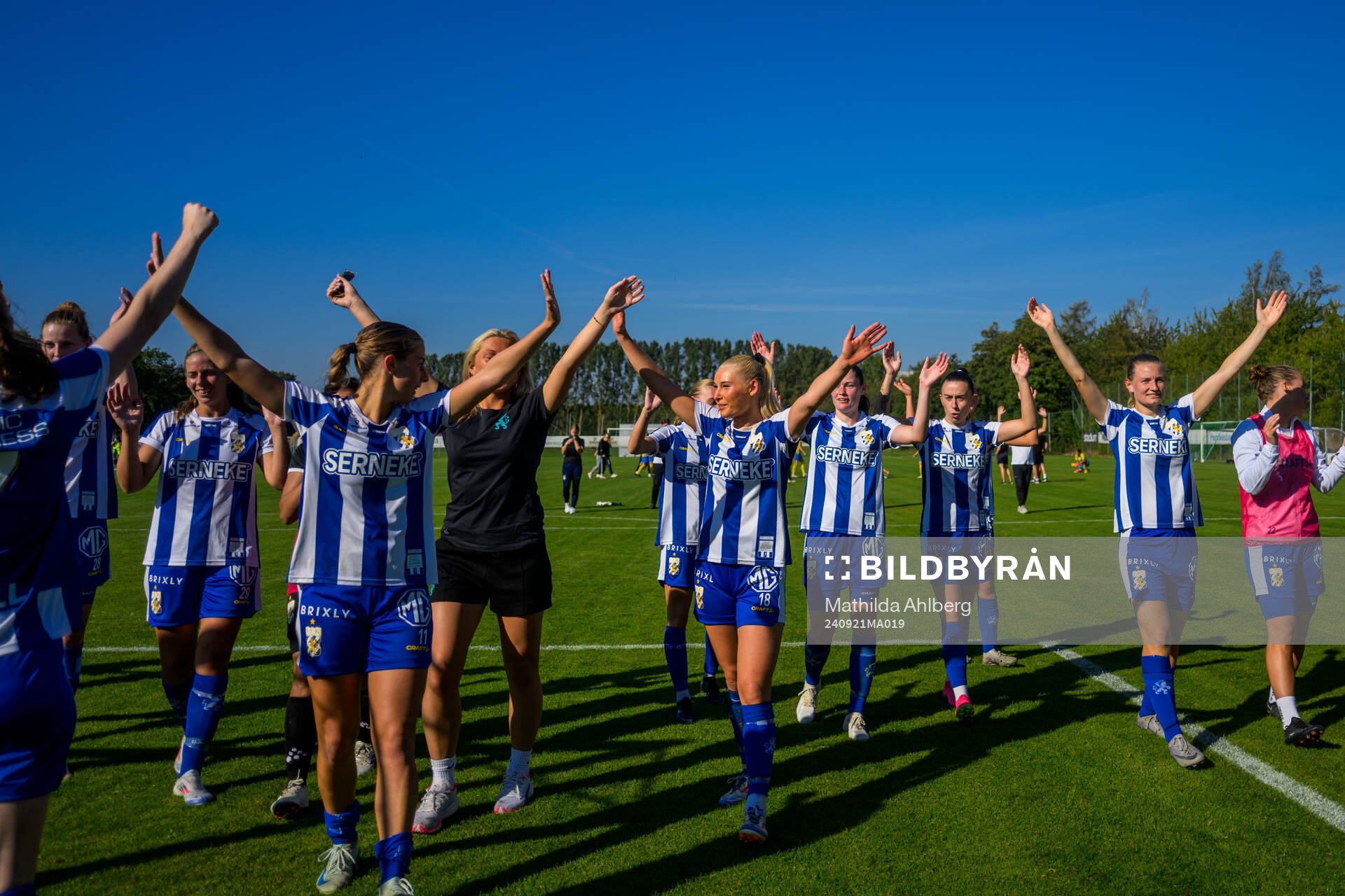 IFK Göteborgs spelare jublar