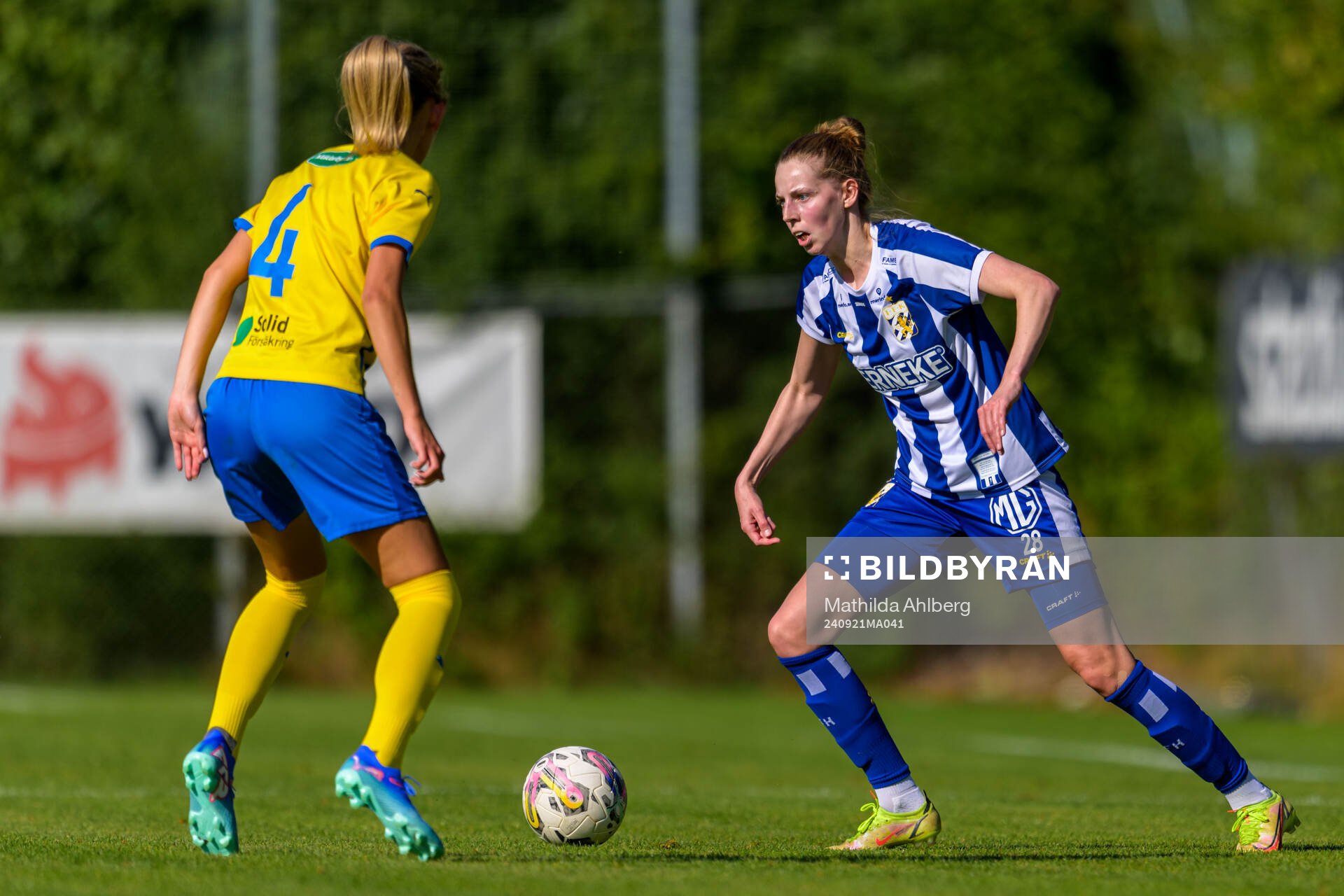 IFK Göteborgs Amanda Edgren under fotbollsmatchen i Division 1 södra mellan Eskilsminne och IFK Göteborg den 21 september 2024 i Helsingborg.
