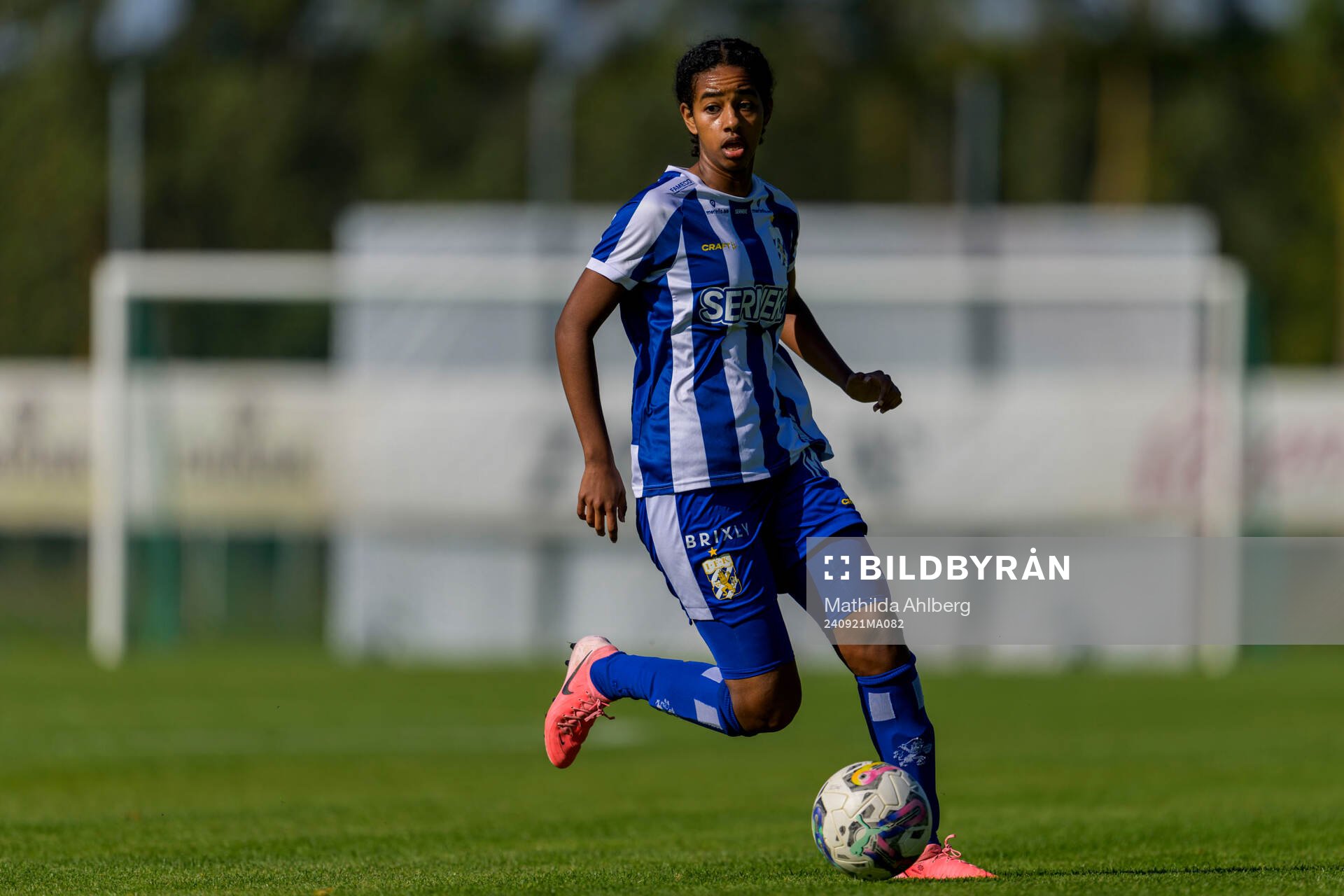 IFK Göteborgs Lilly Hamstein under fotbollsmatchen i Division 1 södra mellan Eskilsminne och IFK Göteborg den 21 september 2024 i Helsingborg.