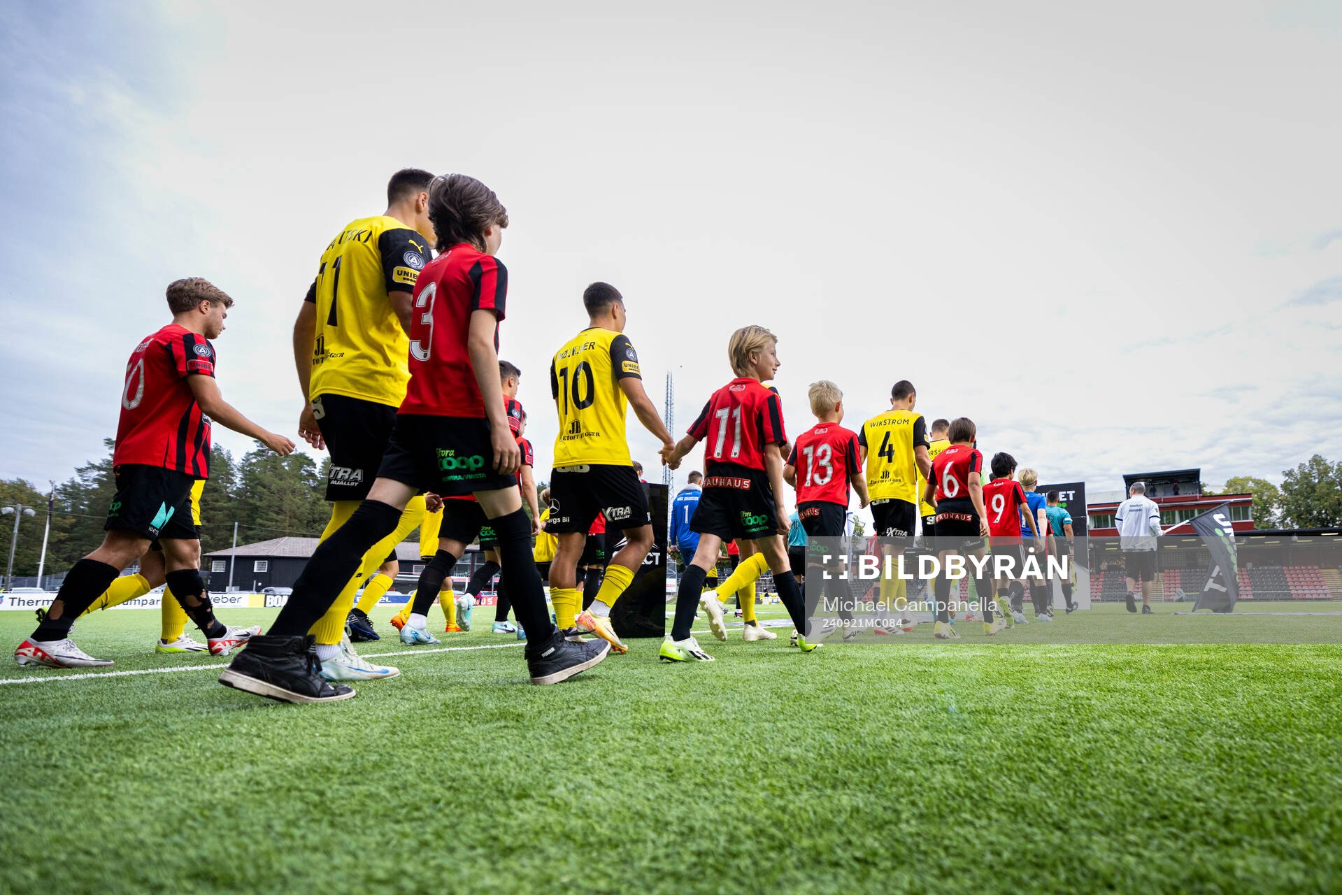Brommapojkarnas och Mjällbys spelare i lineup