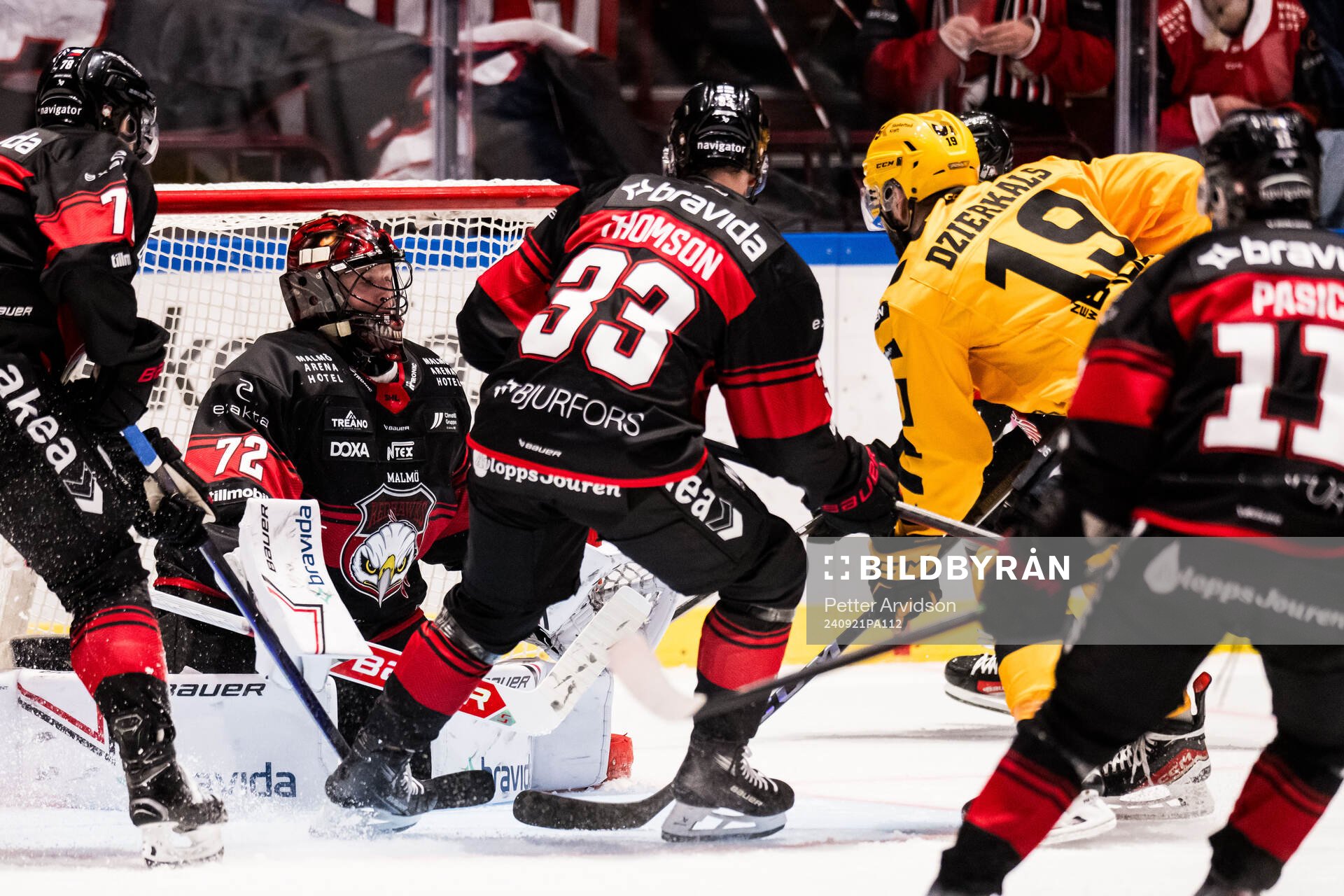 Malmö Redhawks målvakt Daniel Marmenlind och Lassi
