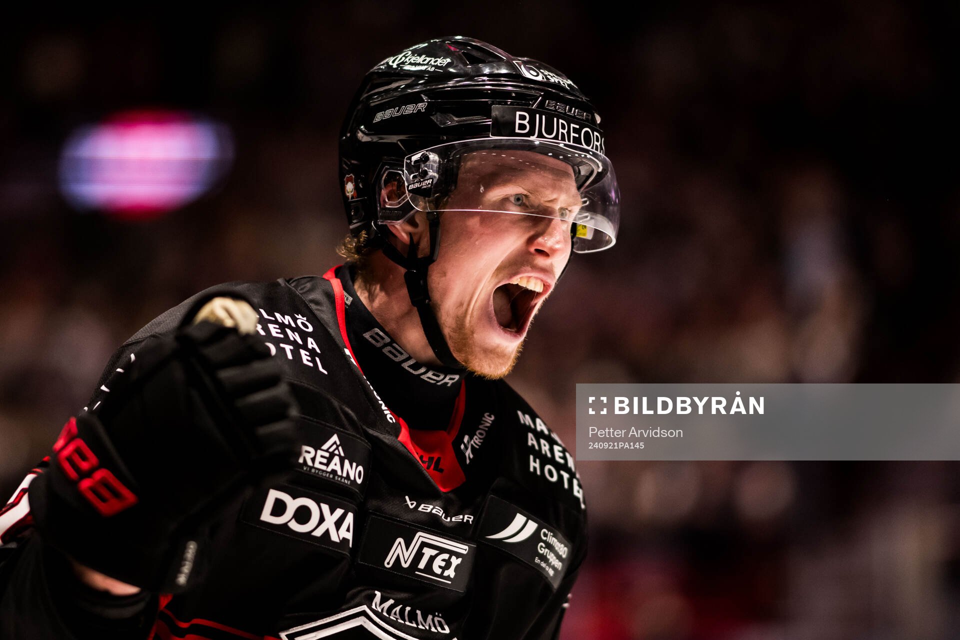 Malmö Redhawks Robin Salo jublar